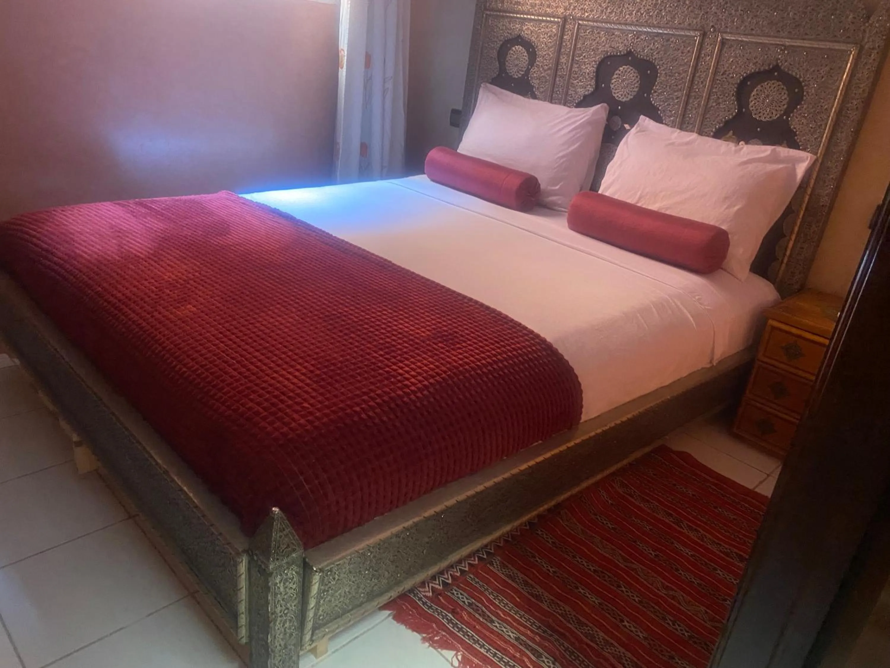 Riad Nezha avec jacuzzi et au cœur de Marrakesh