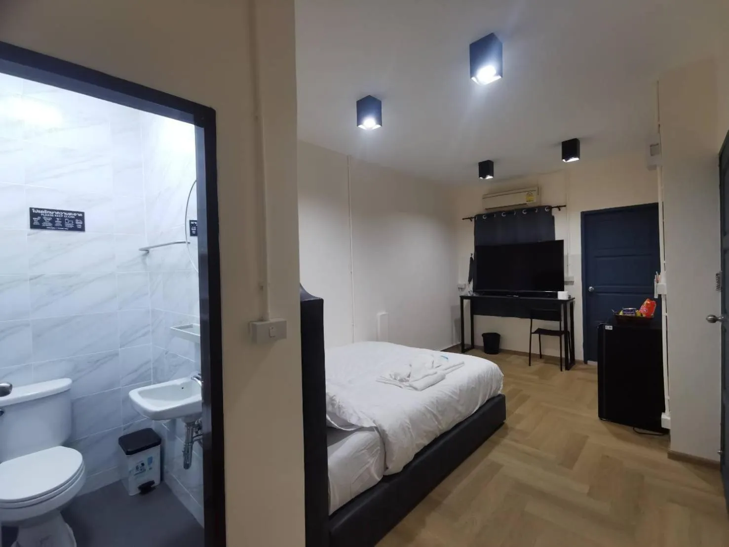 Bed in The One Hotel