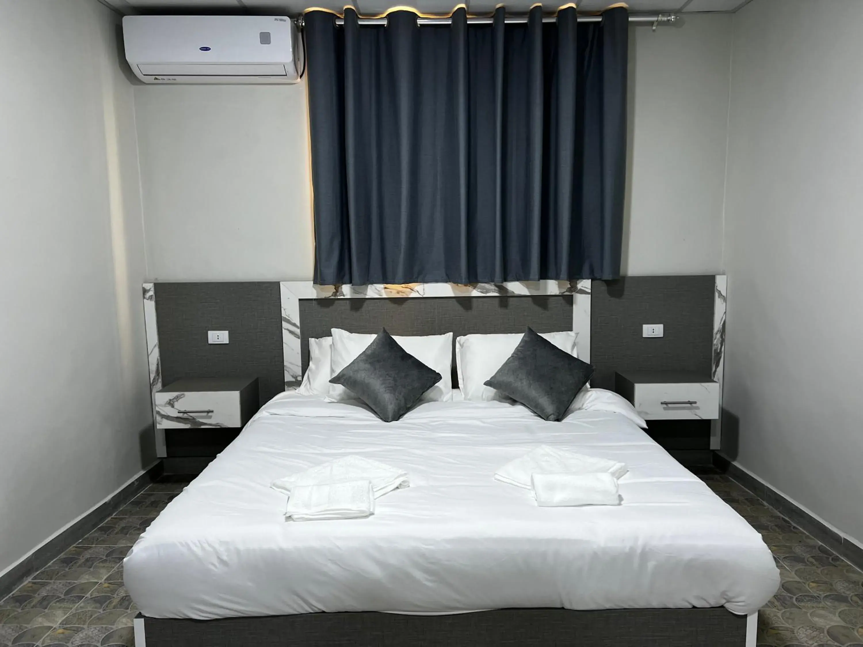 Family Room with Bathroom - single occupancy in Downtown Inn Madaba Family Room with Bathroom - single occupancy in Downtown Inn Madaba