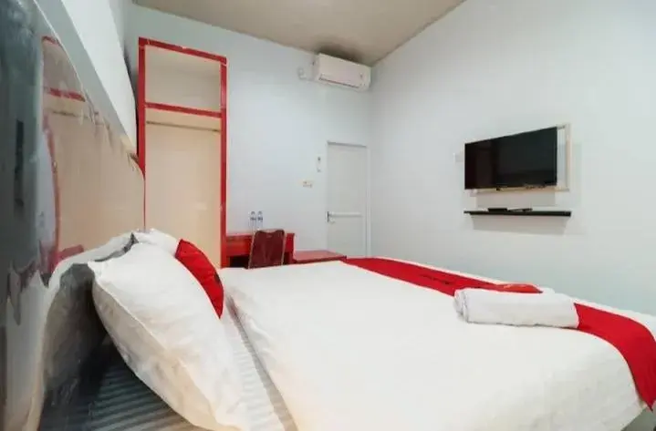 RedDoorz Plus near Palembang Icon Mall 2 RedDoorz Plus near Palembang Icon Mall 2