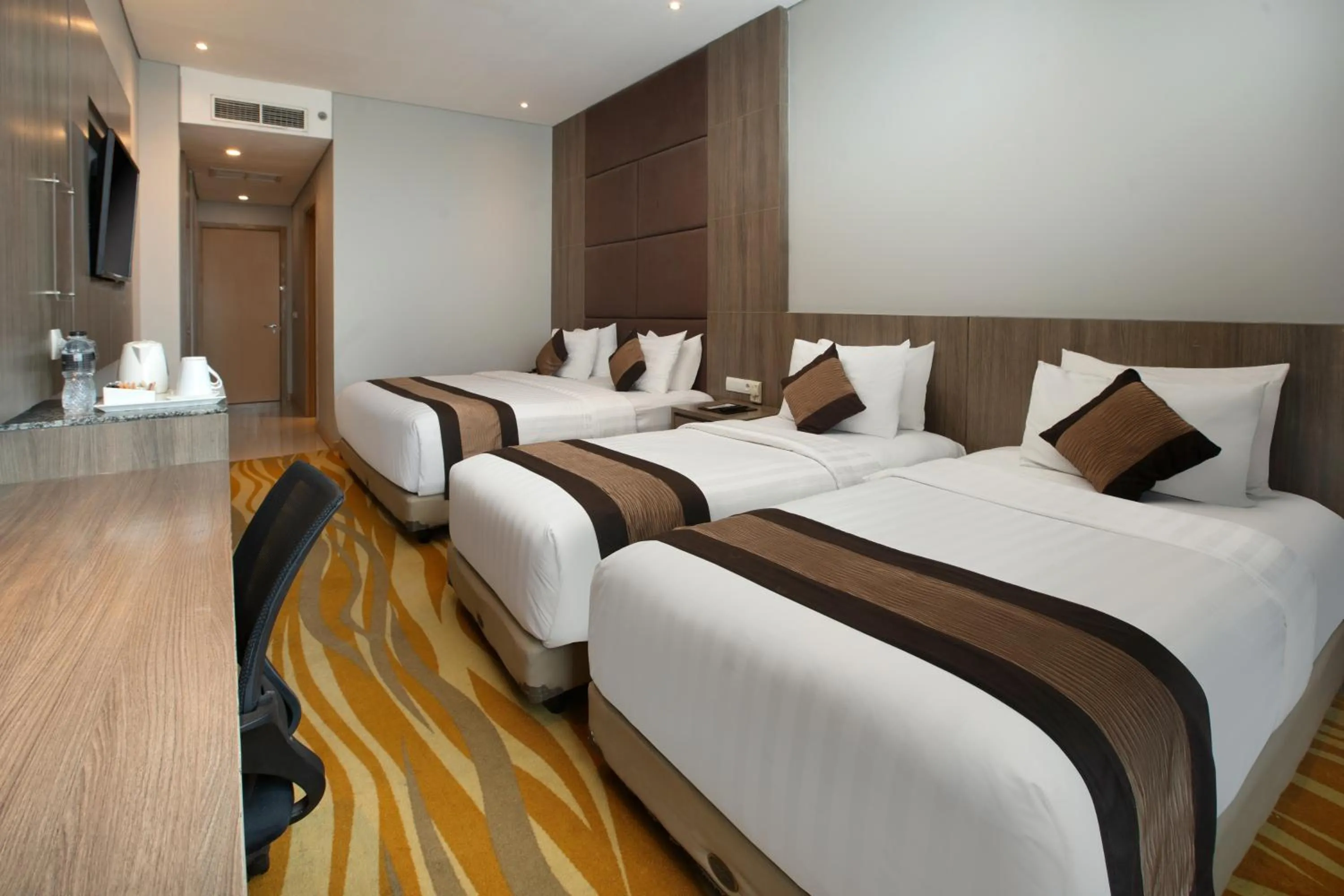 Bedroom, Bed in Grand Tjokro Premiere Bandung