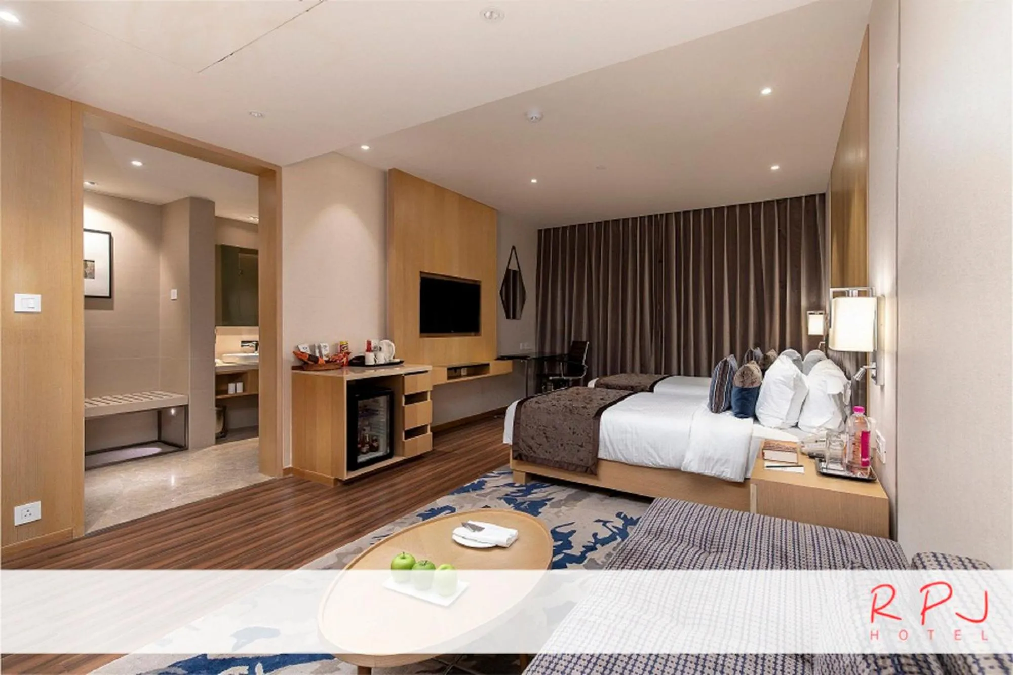 TV and multimedia, Bed in RPJ Hotel Rajkot