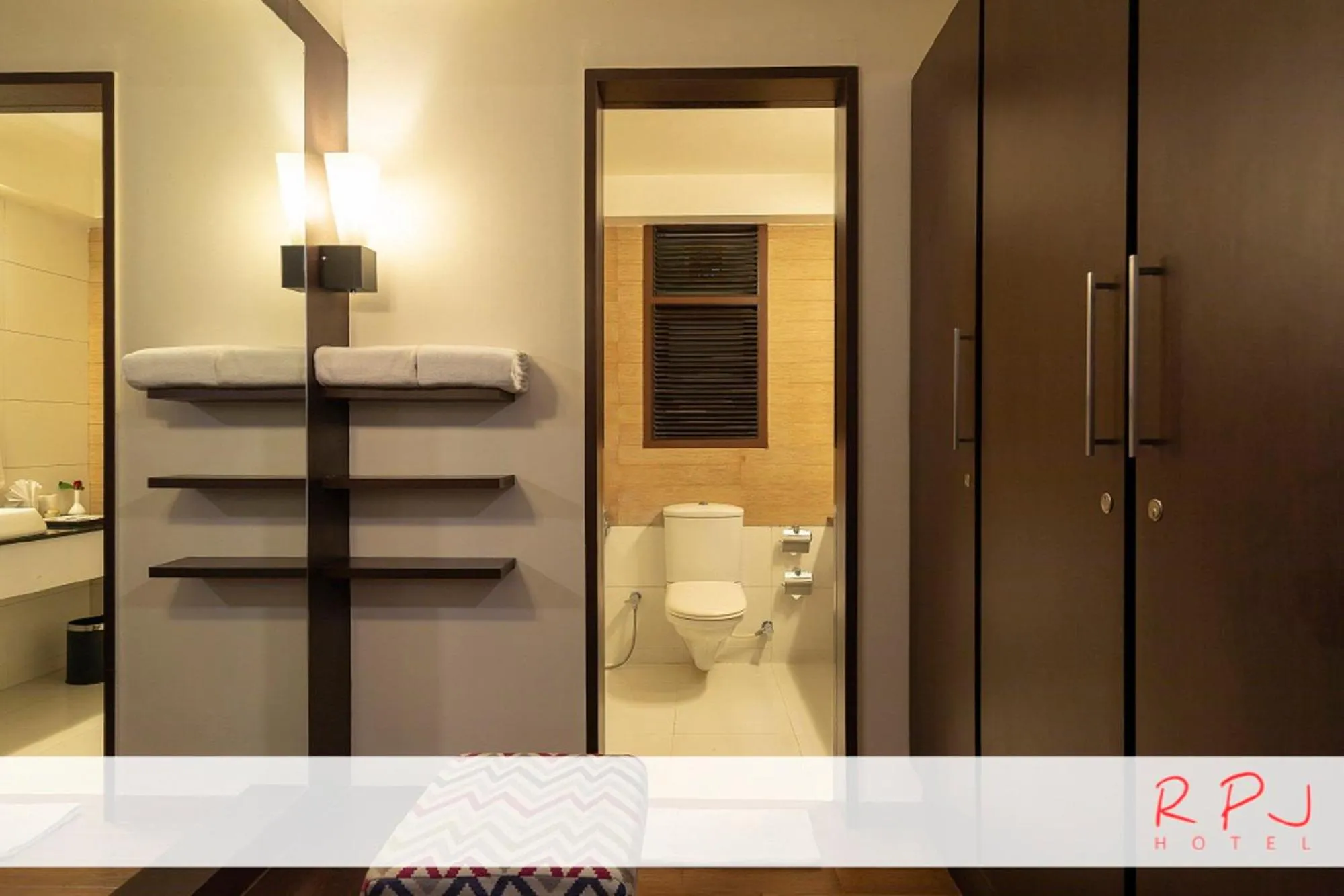 Shower in RPJ Hotel Rajkot