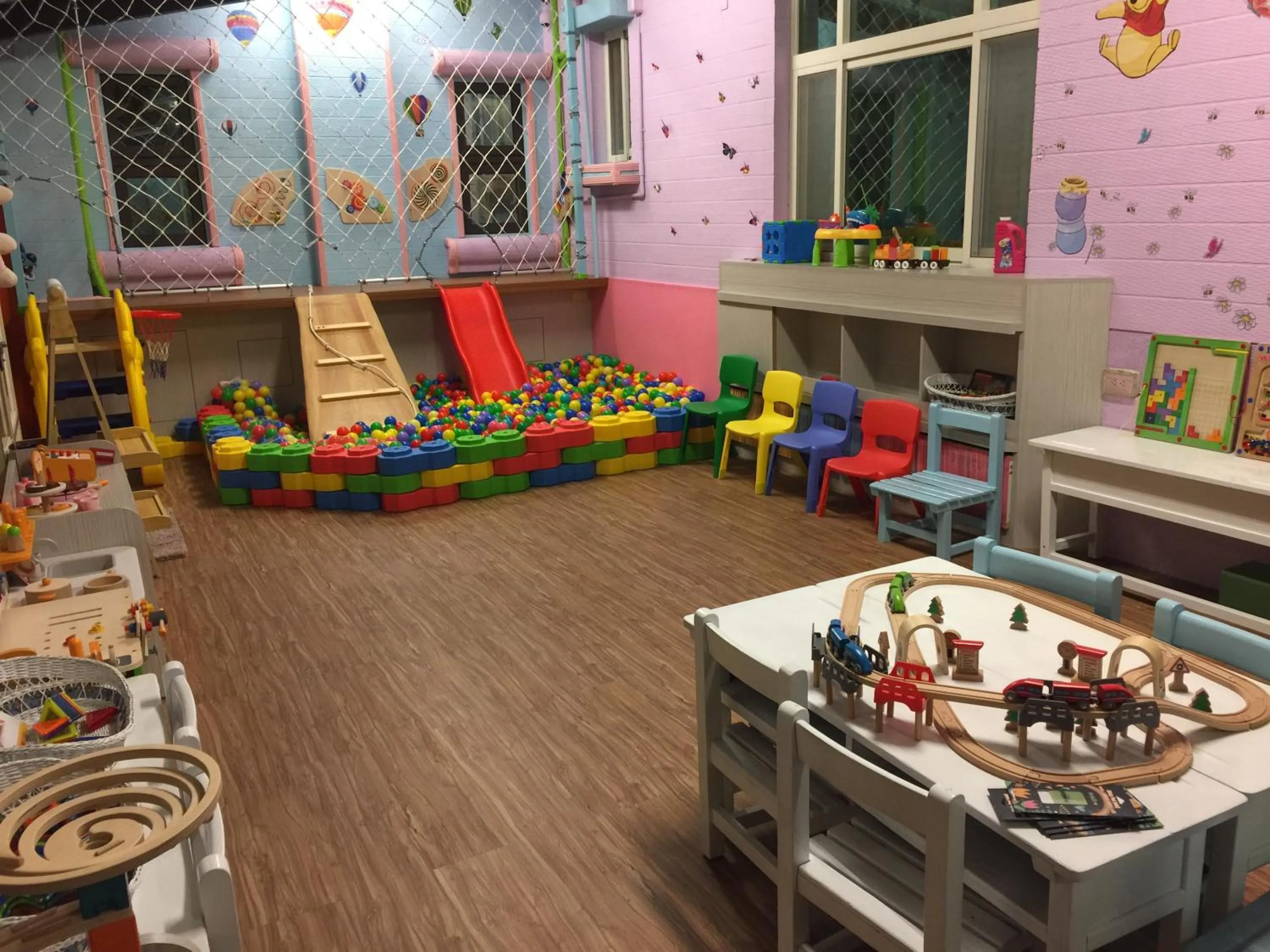 Children play ground in Sweet Heart B&B