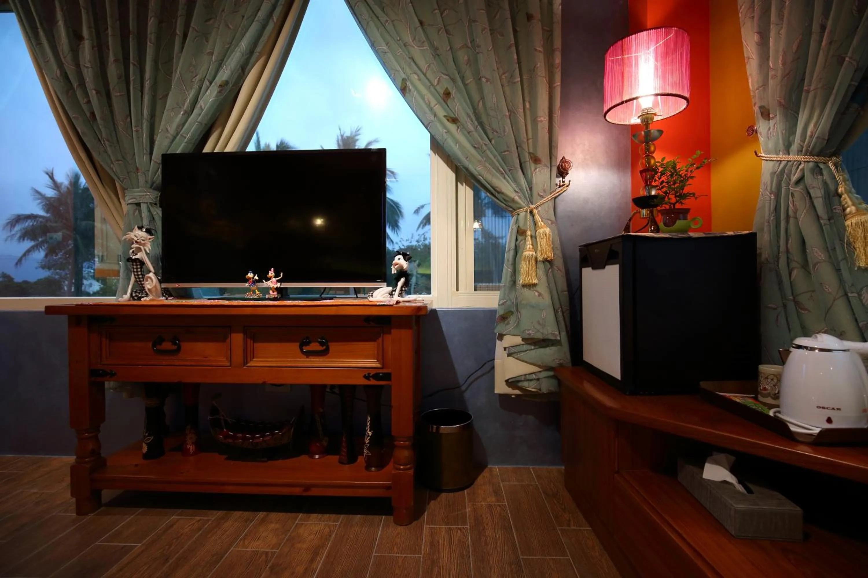 TV and multimedia in Sweet Heart B&B