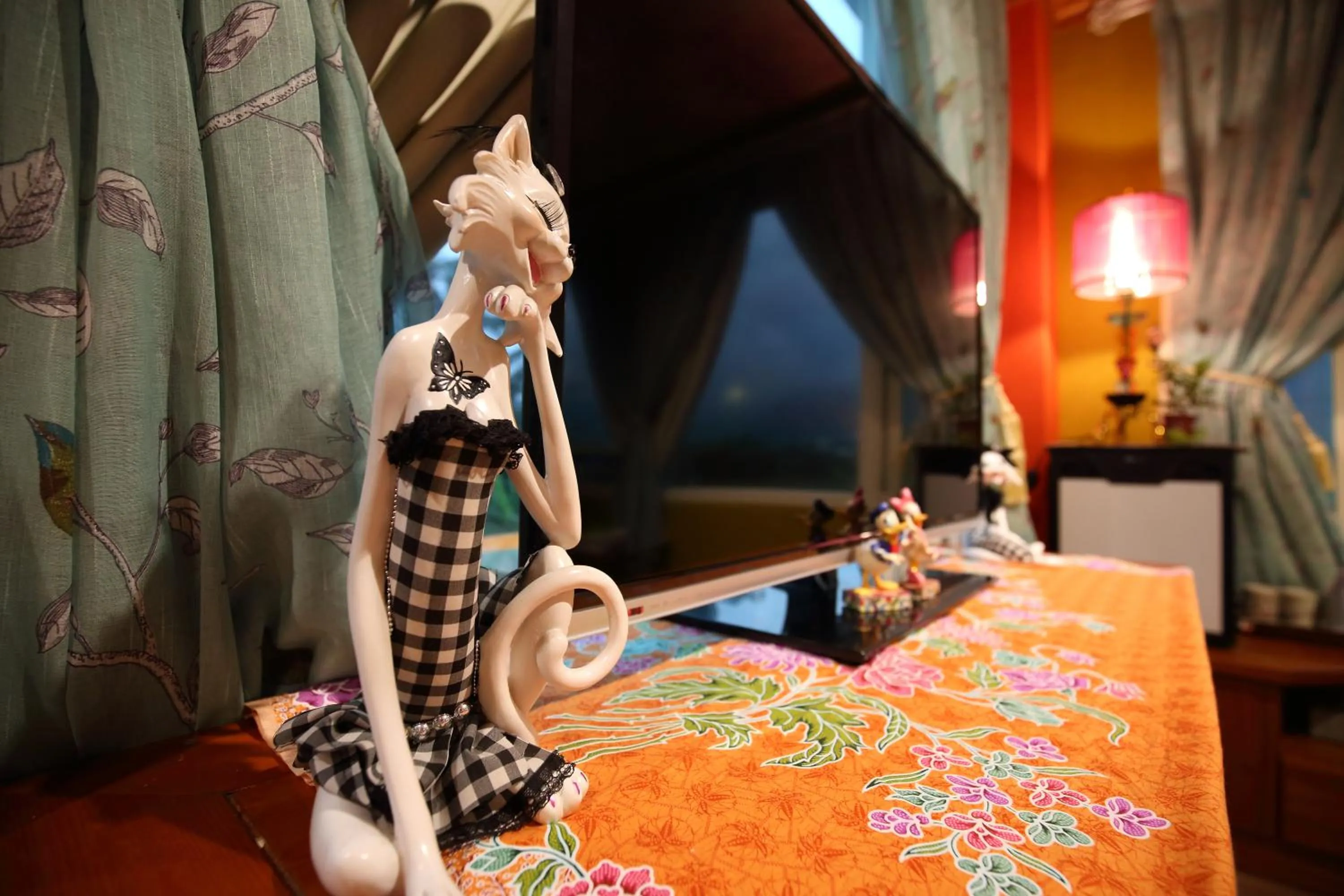 Decorative detail, Bed in Sweet Heart B&B