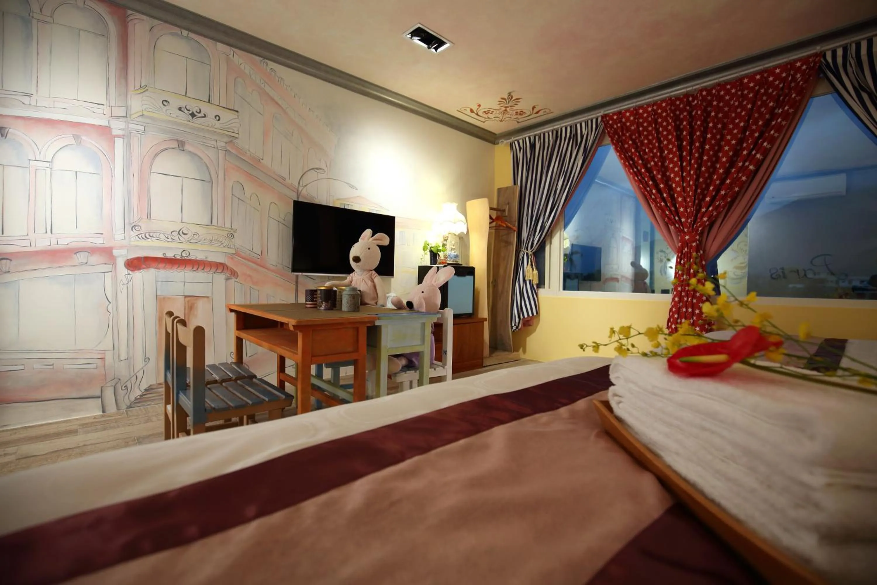 Decorative detail, Bed in Sweet Heart B&B