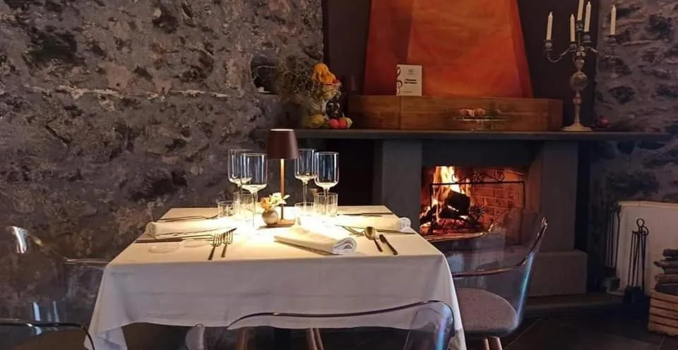 Restaurant/places to eat in PODERE DELL'ETNA SEGRETA - Essential Nature Hotel & Glamping