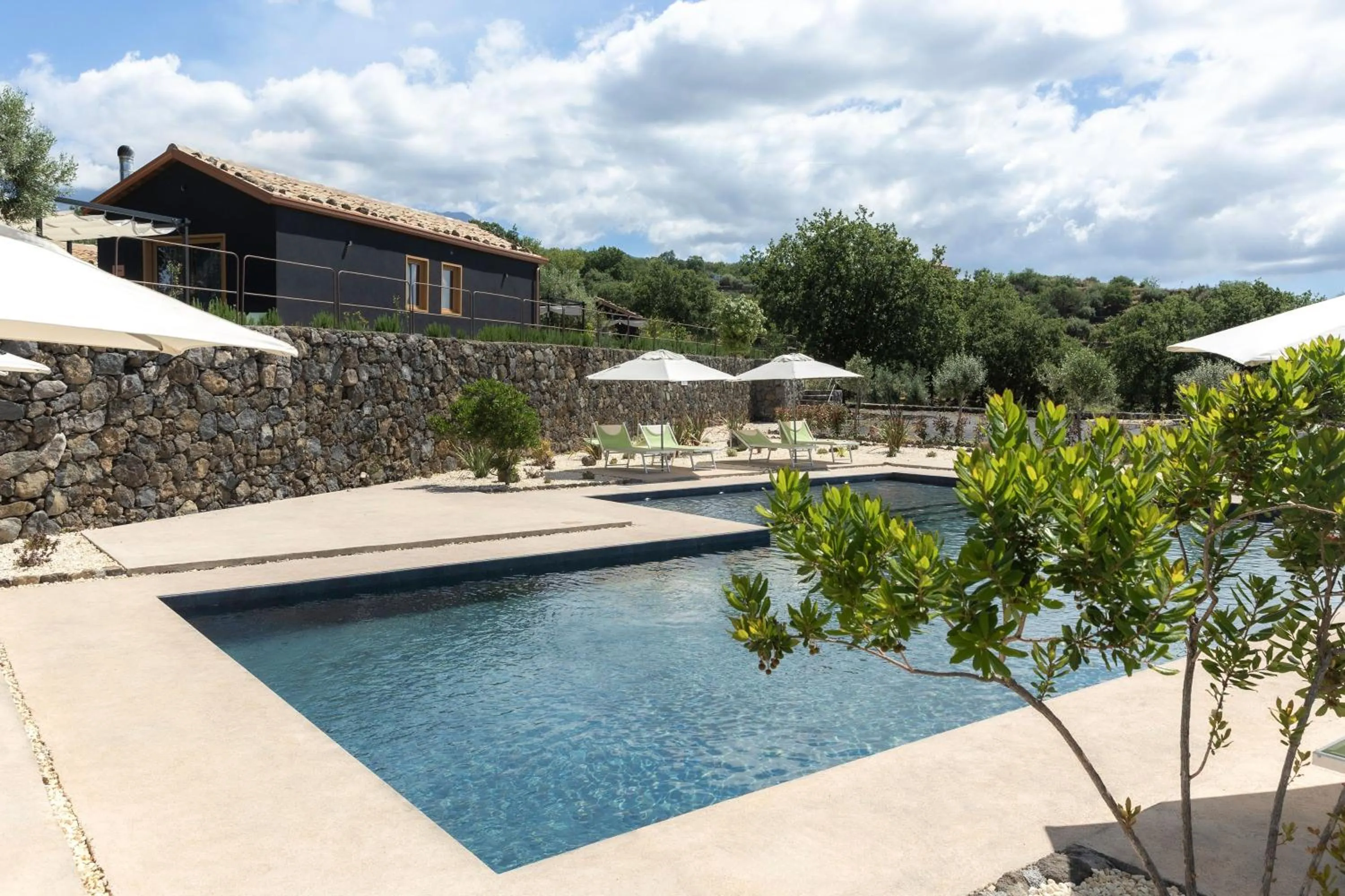 Property building in PODERE DELL'ETNA SEGRETA - Essential Nature Hotel & Glamping