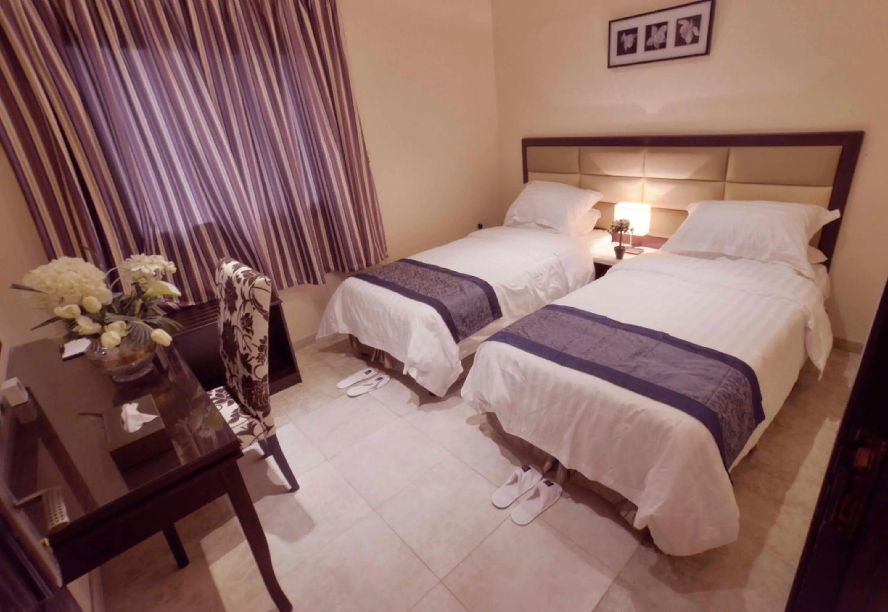 Bedroom, Bed in City Suites
