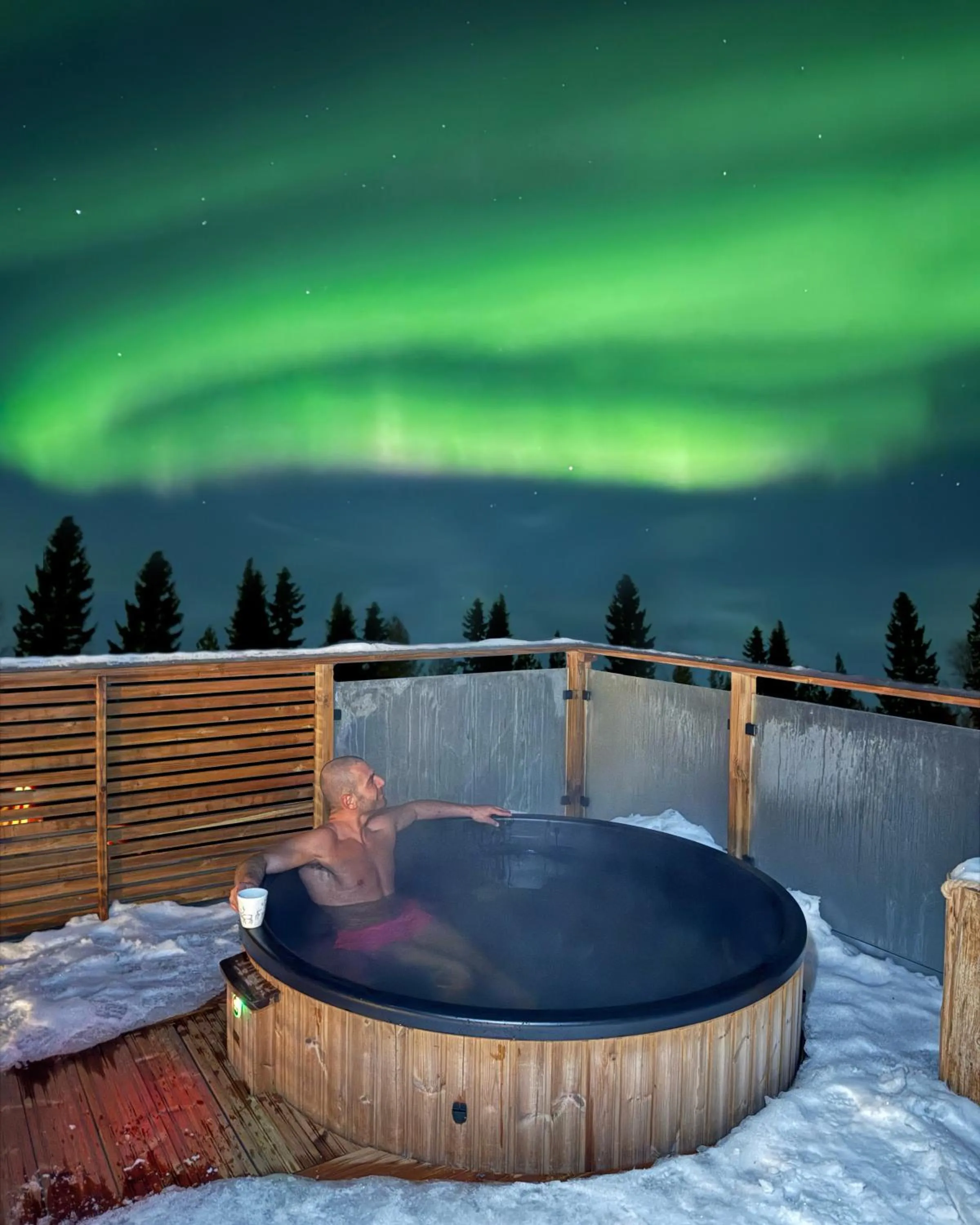 Hot Tub in Adults Only Invisible Forest Lodge & SPA
