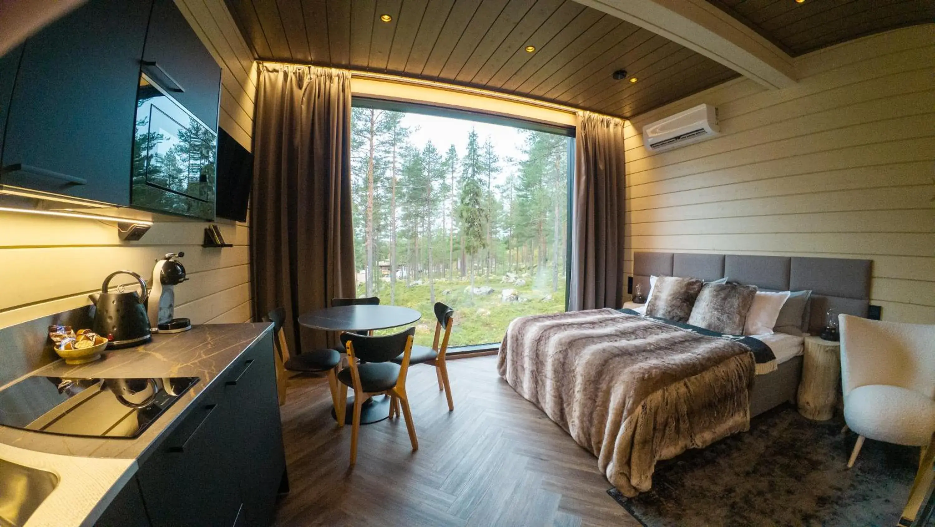 Natural landscape, Bed in Adults Only Invisible Forest Lodge & SPA Natural landscape, Bed in Adults Only Invisible Forest Lodge & SPA