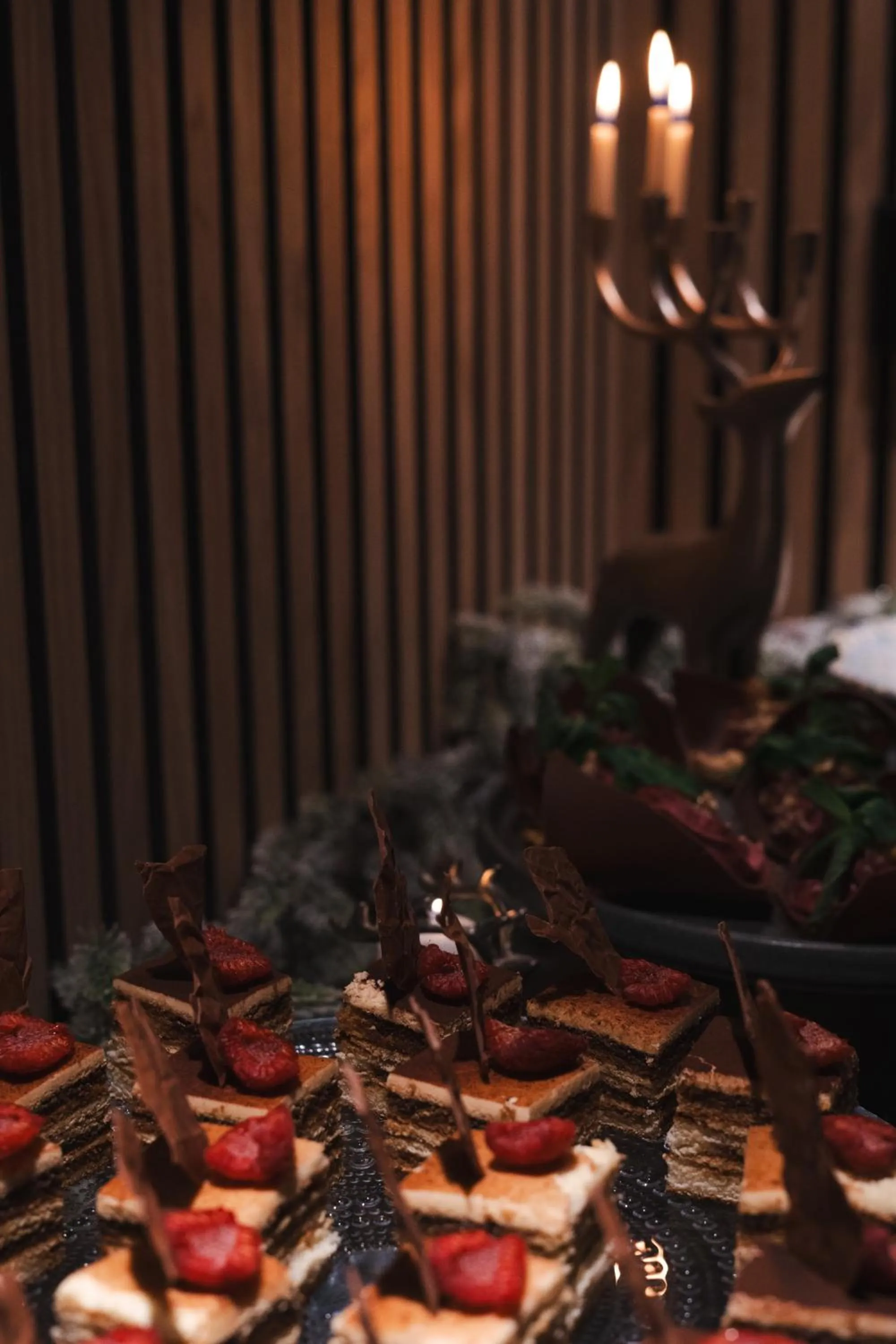 Restaurant/places to eat in Adults Only Invisible Forest Lodge & SPA