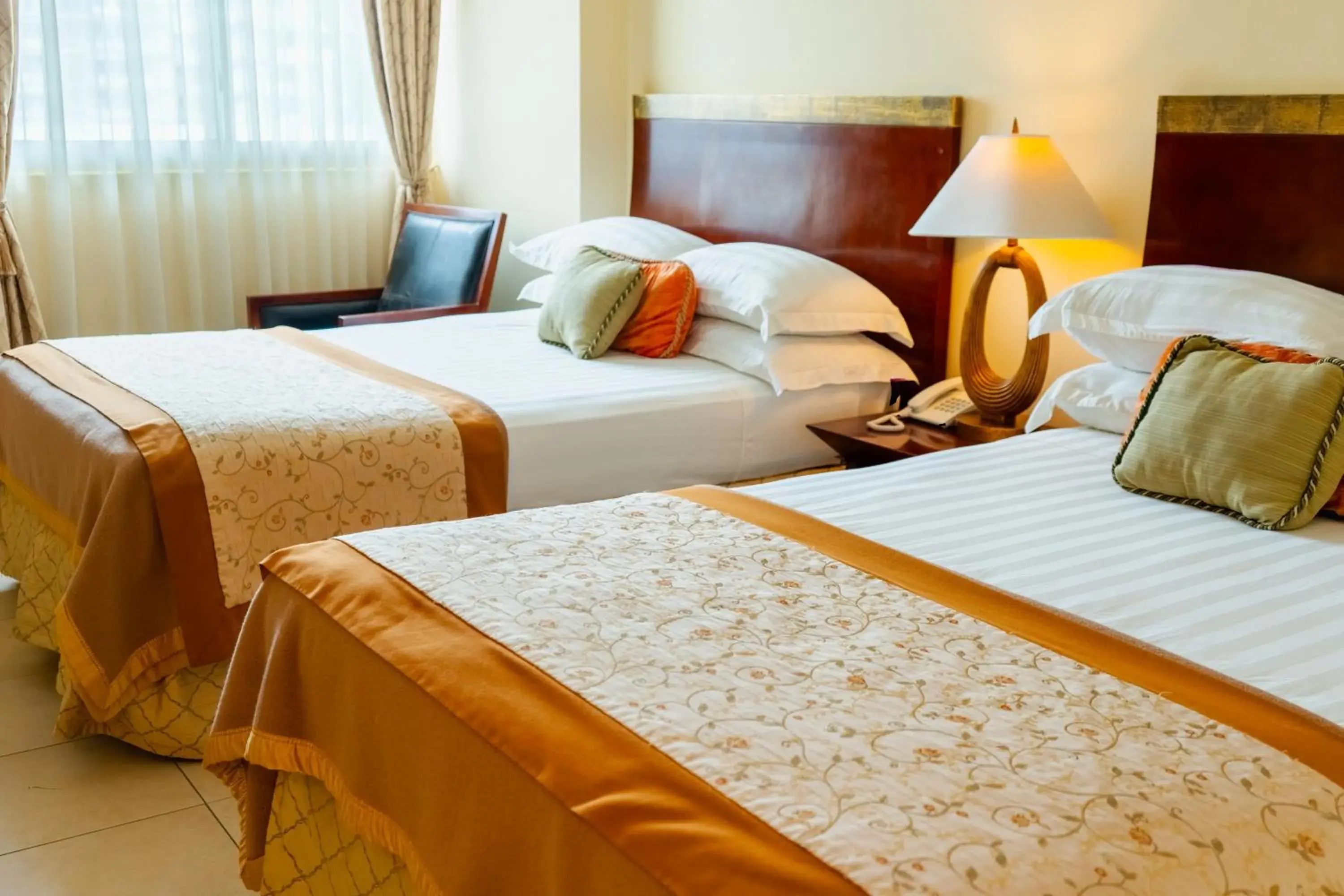 Double Room in TOSCANA INN HOTEL Double Room in TOSCANA INN HOTEL