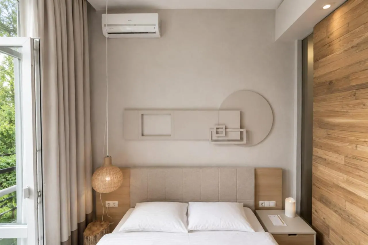 Poet Art Hotel