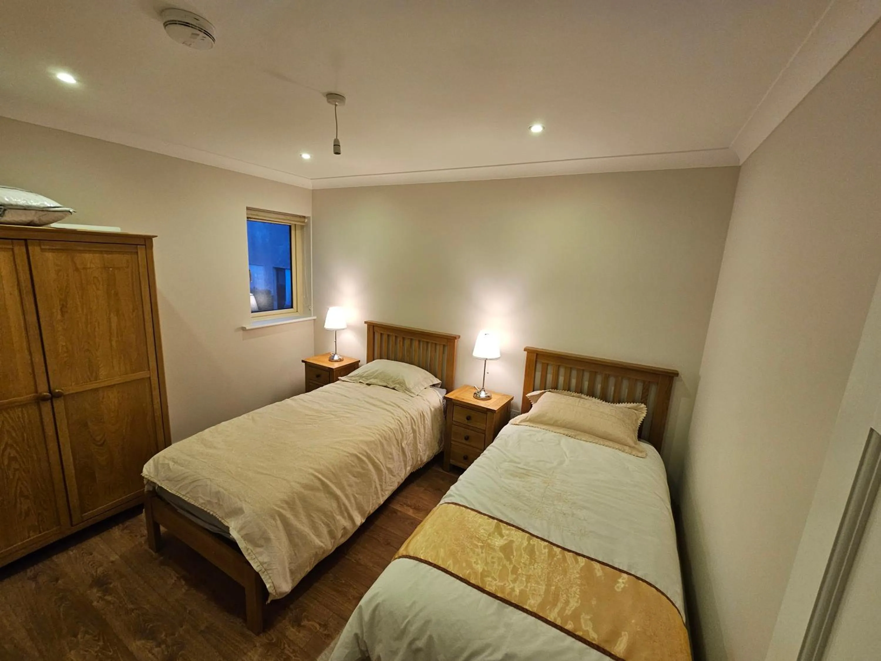 Bed in Central Westport Town House