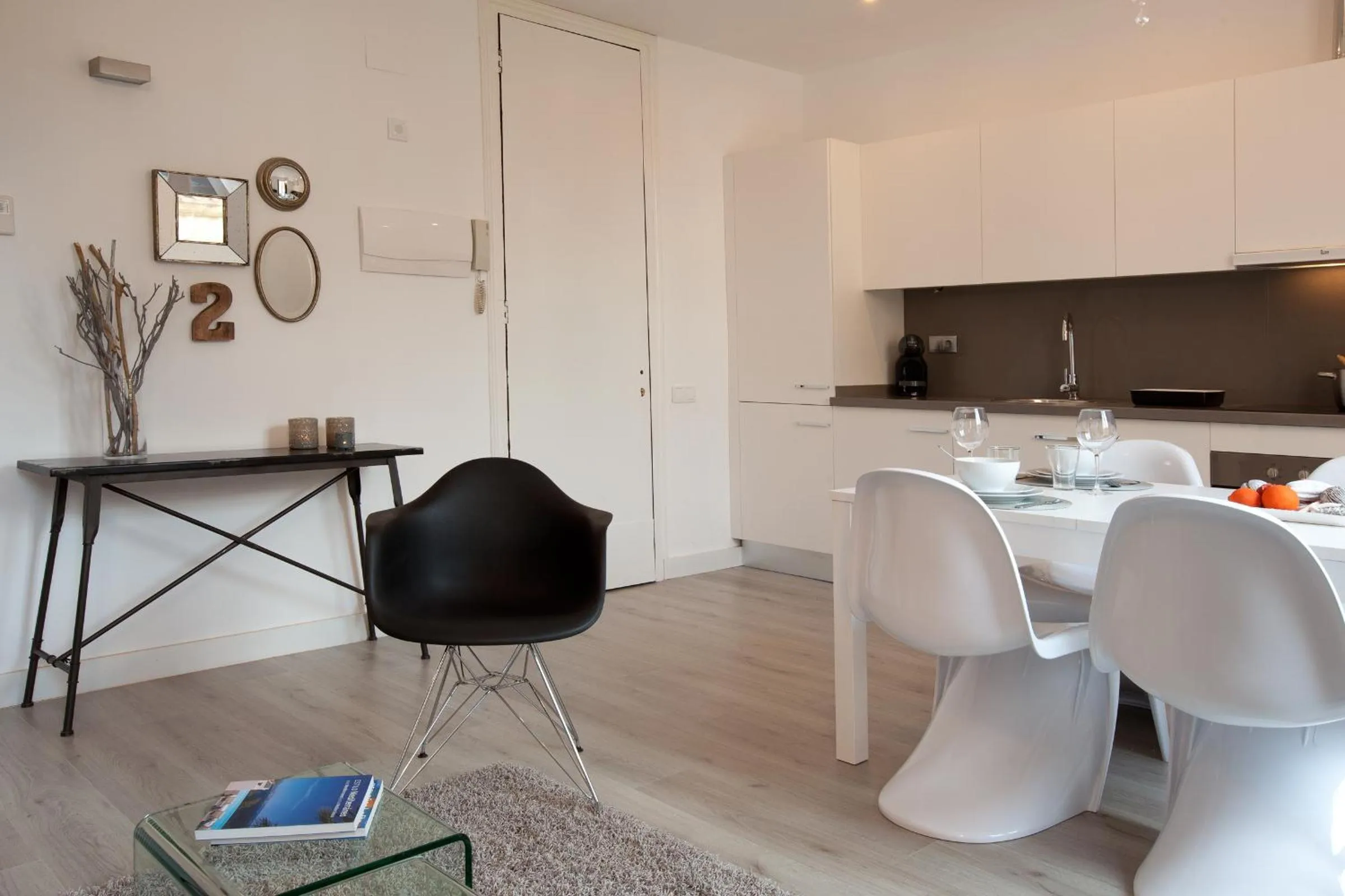 Living room in Click&Flat Seneca Suites