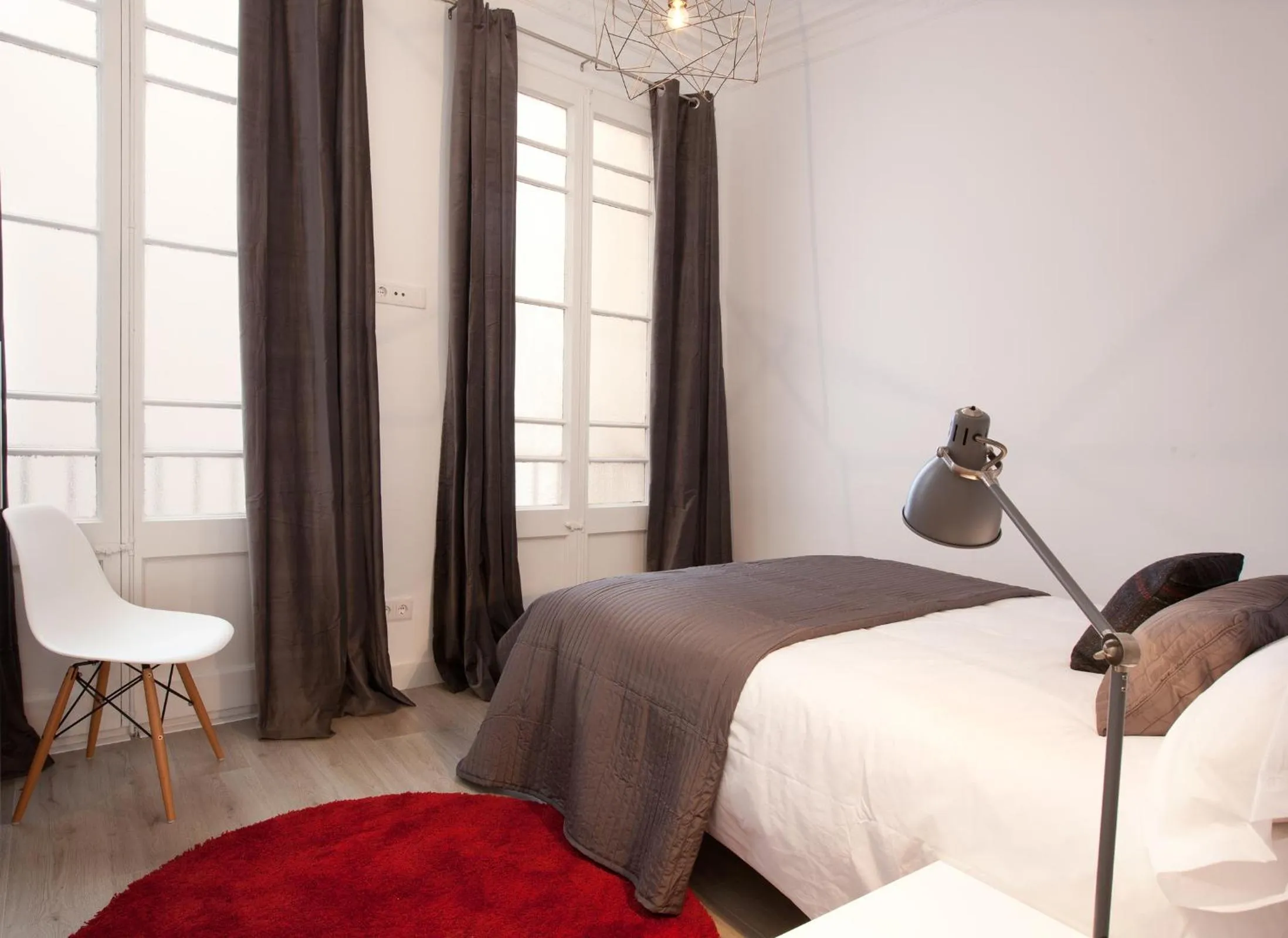 Bedroom, Bed in Click&Flat Seneca Suites