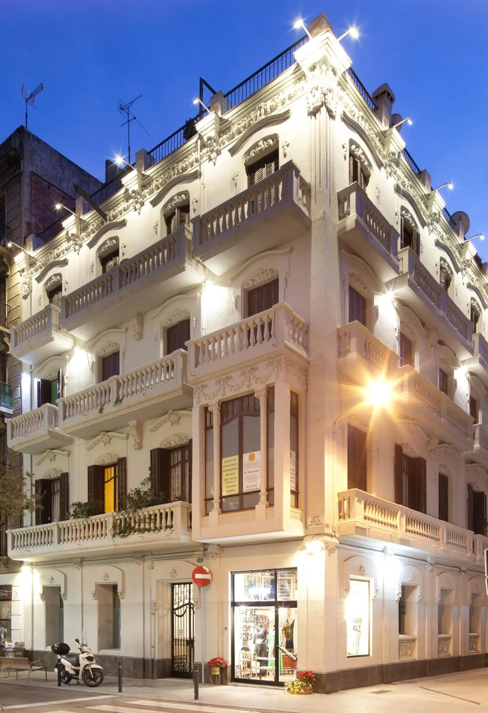 Facade/entrance in Click&Flat Seneca Suites