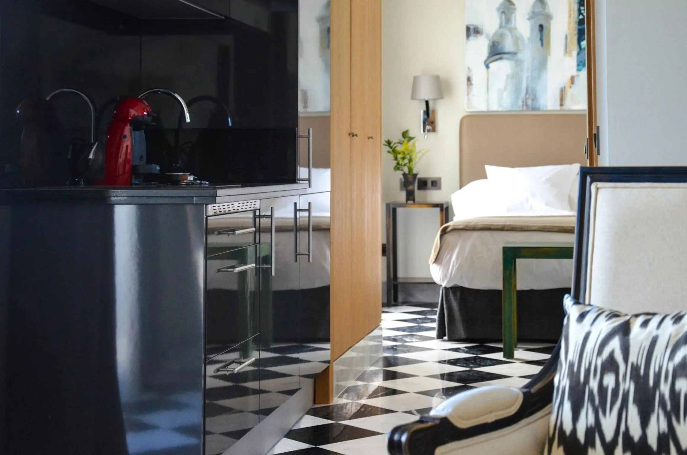 Bedroom in Aguilas5 SevillaSuites