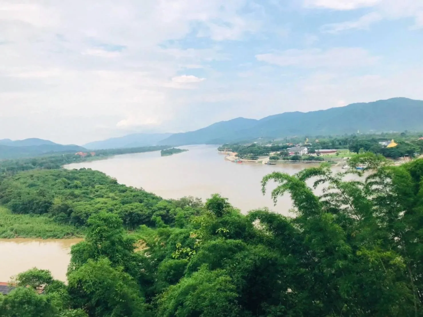 Property building in Golden Triangle Palace Hotel