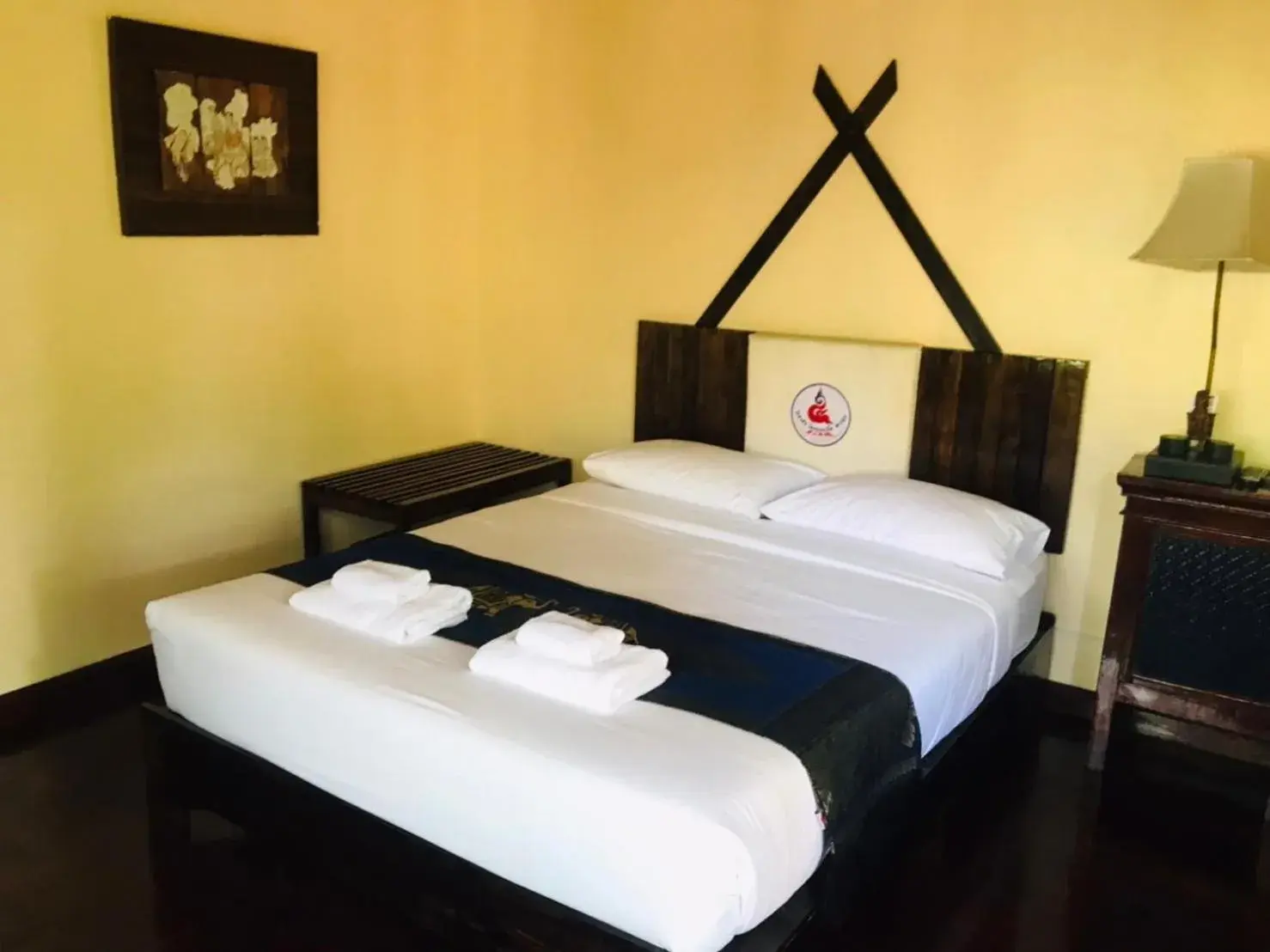 Bedroom, Bed in Golden Triangle Palace Hotel Bedroom, Bed in Golden Triangle Palace Hotel