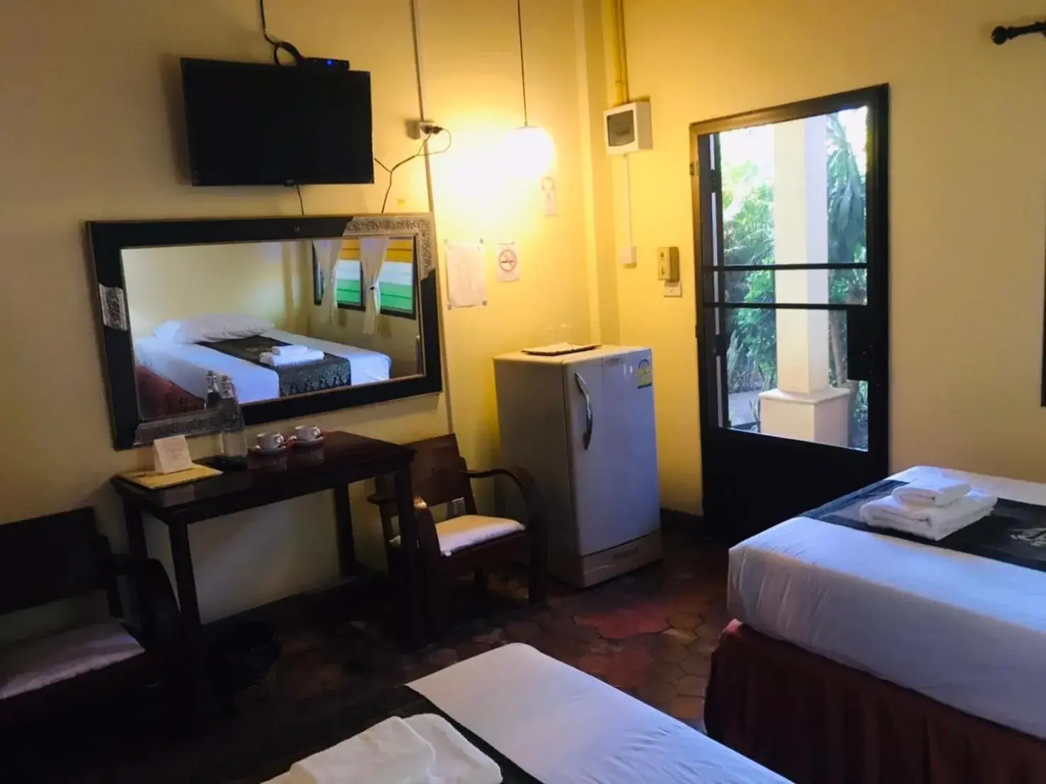 Area and facilities, Bed in Golden Triangle Palace Hotel Area and facilities, Bed in Golden Triangle Palace Hotel