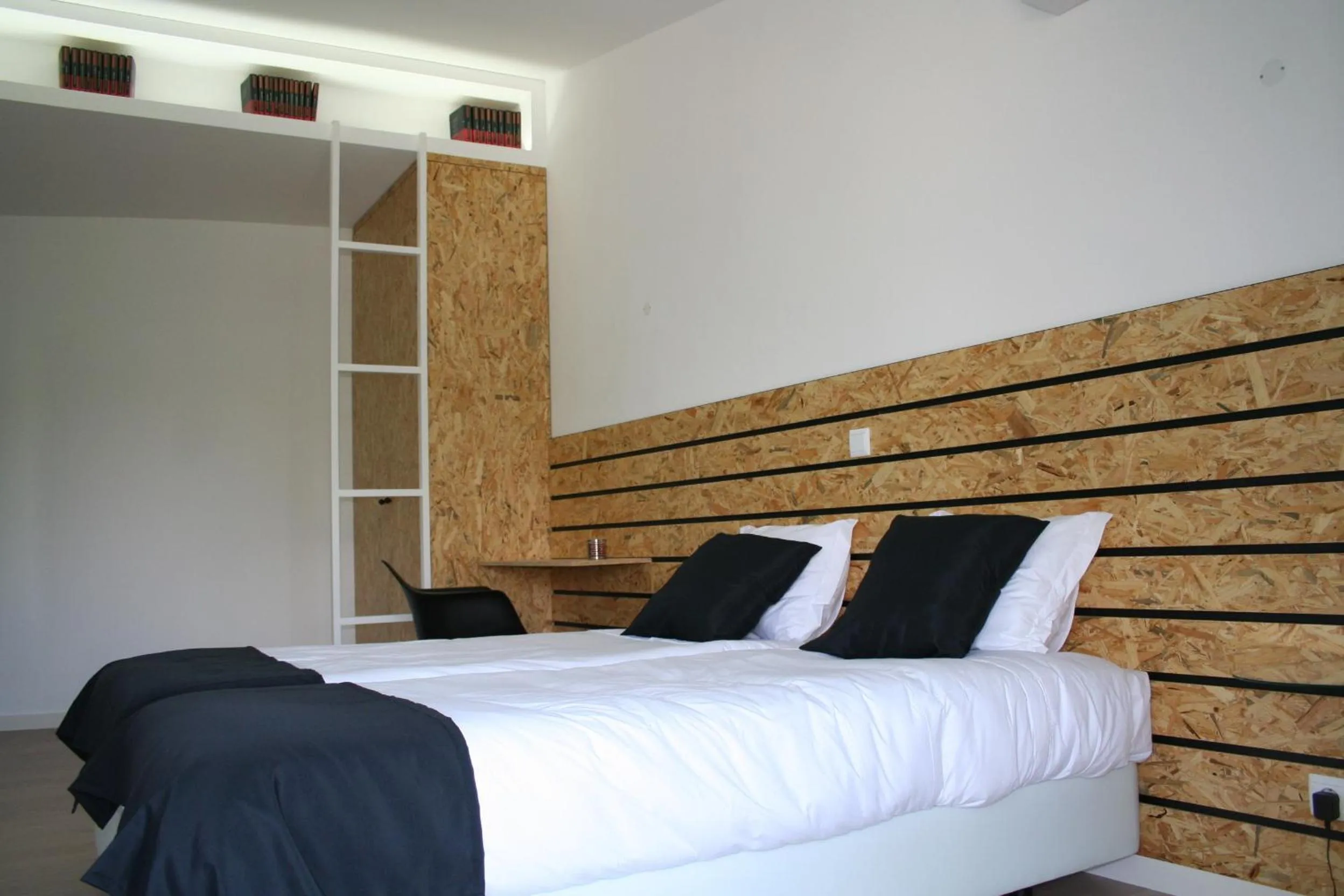 Bedroom, Bed in Vilaportuguesa