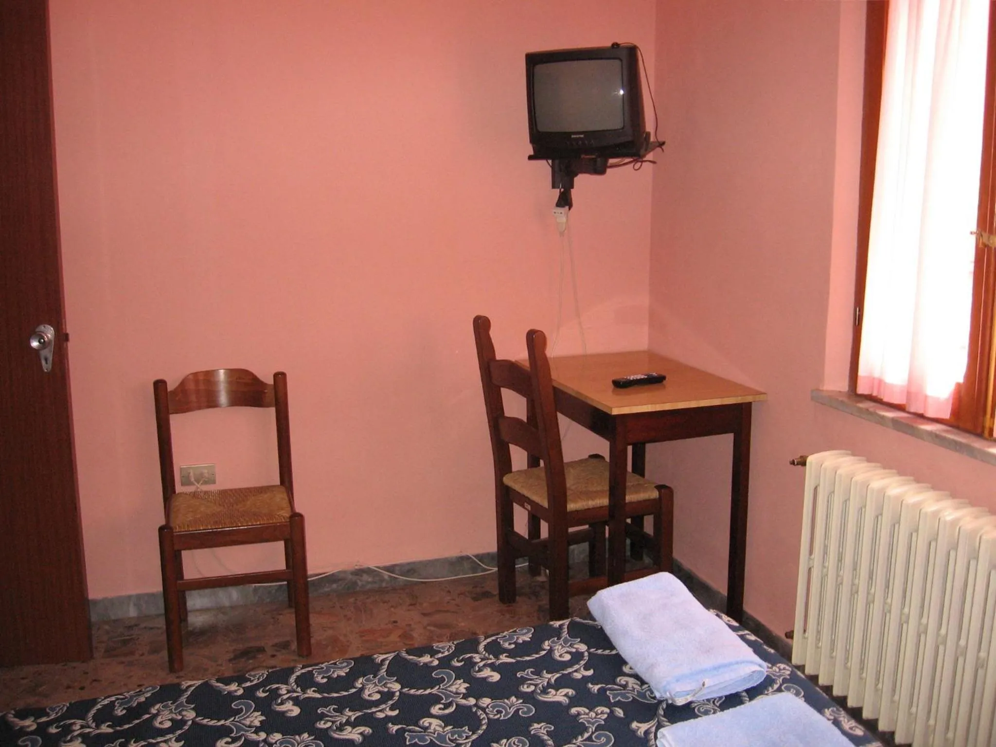 Triple Room in Hotel Casale