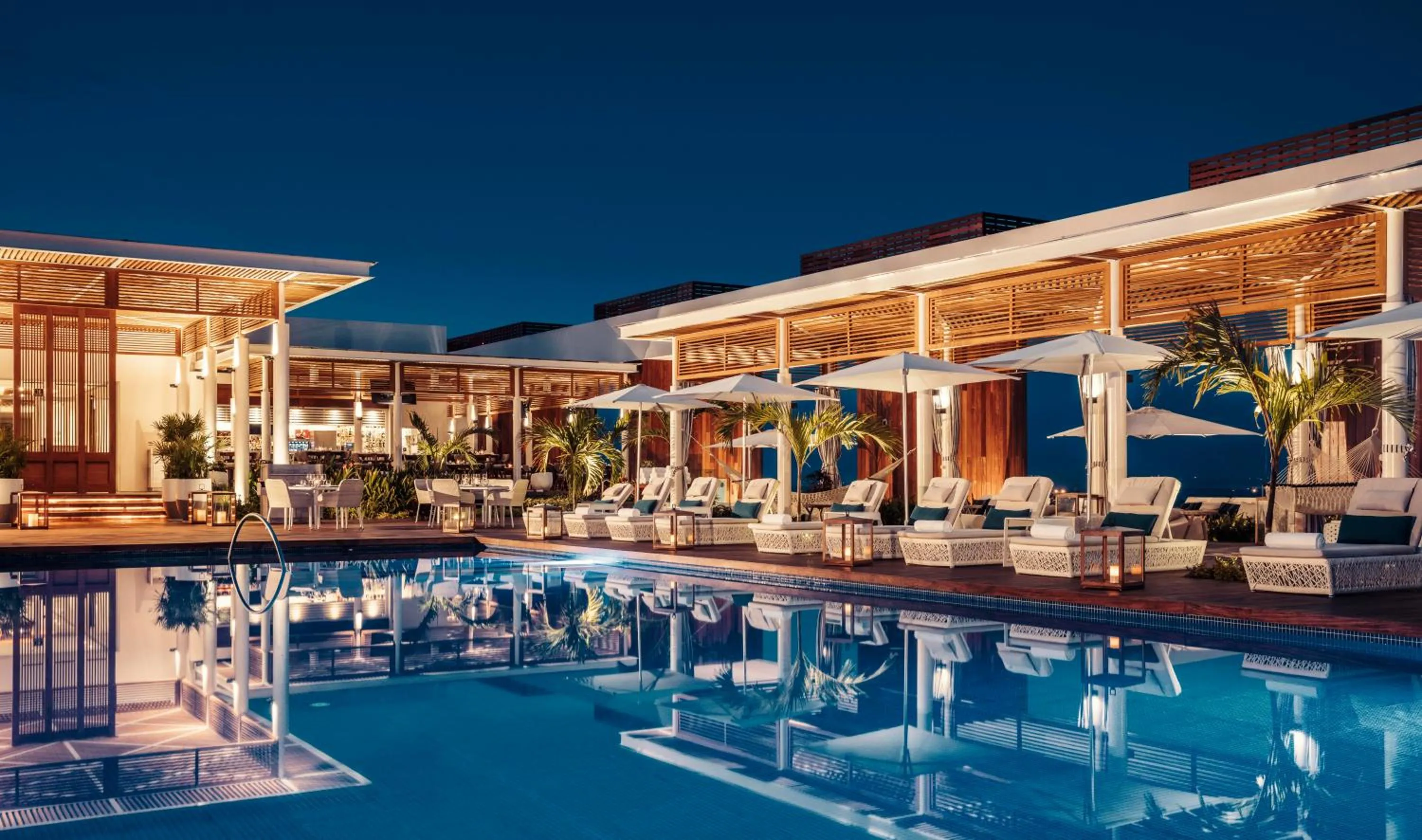 Swimming pool in BON Hotel at VidantaWorld Nuevo Vallarta