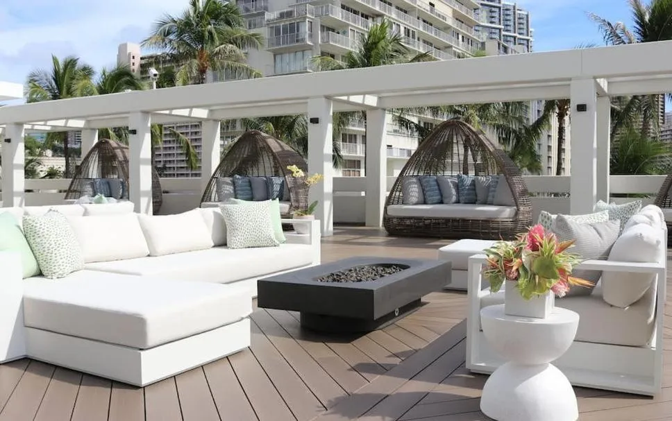 Ala Moana Hotel _ Ocean view with balcony