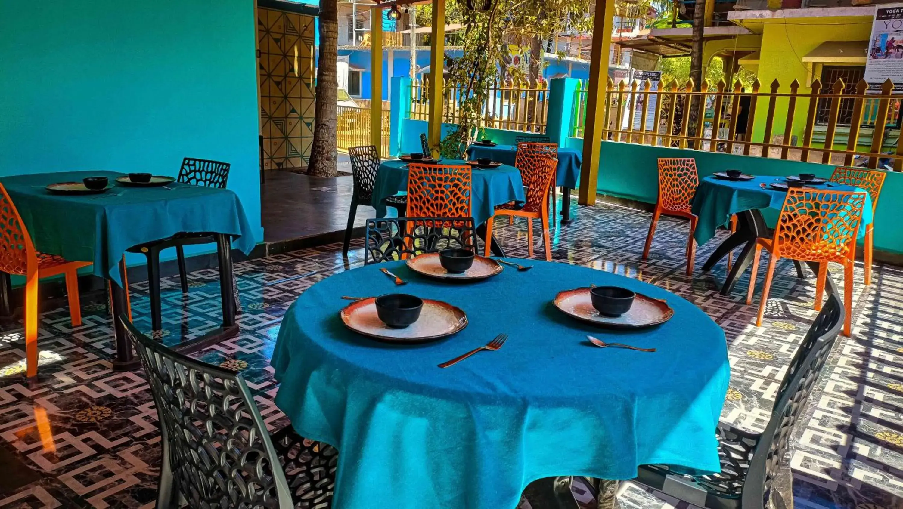 Restaurant/places to eat in 36 Yard Beach Cottages Restaurant/places to eat in 36 Yard Beach Cottages