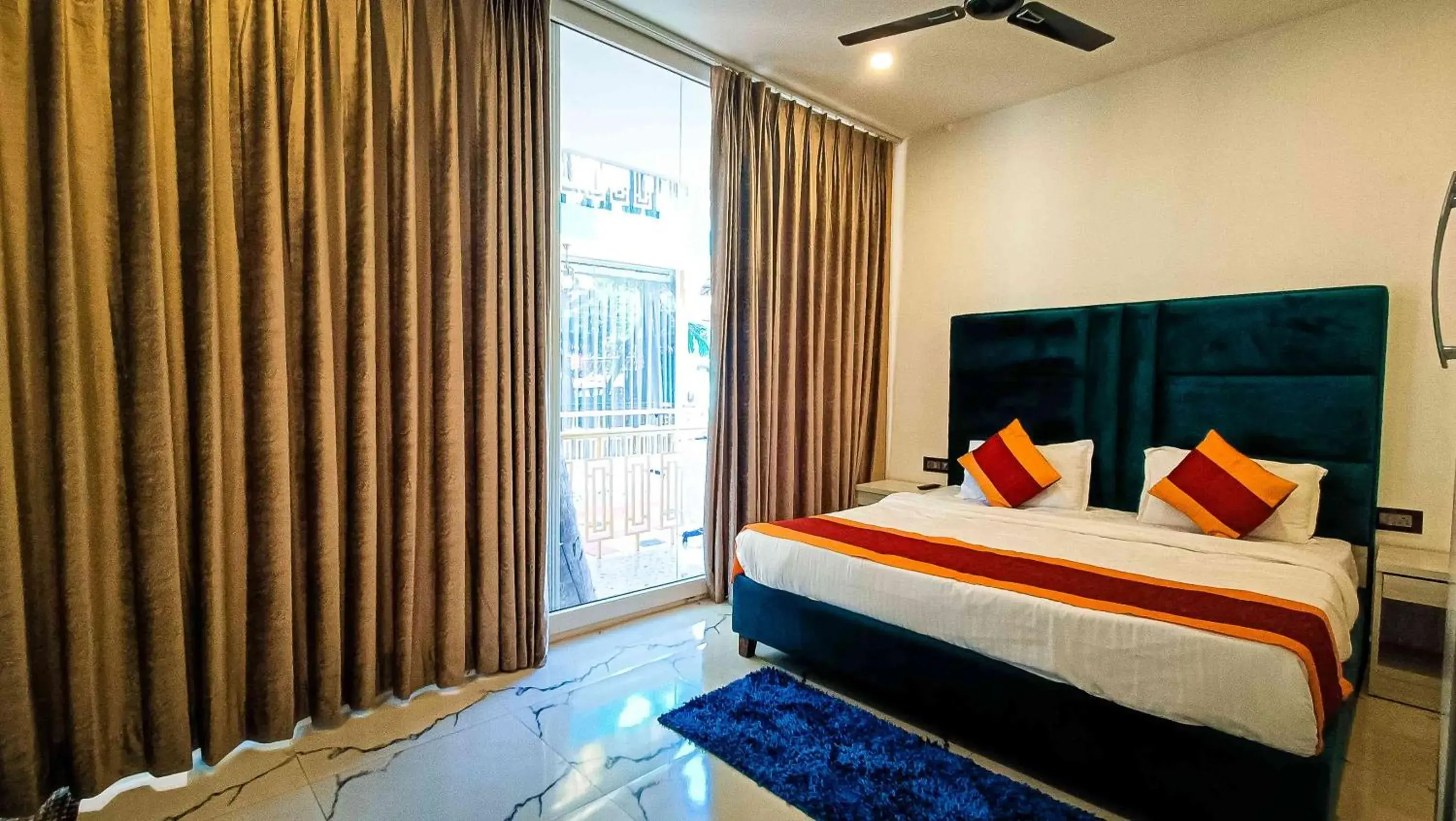 Bed in 36 Yard Beach Cottages Bed in 36 Yard Beach Cottages