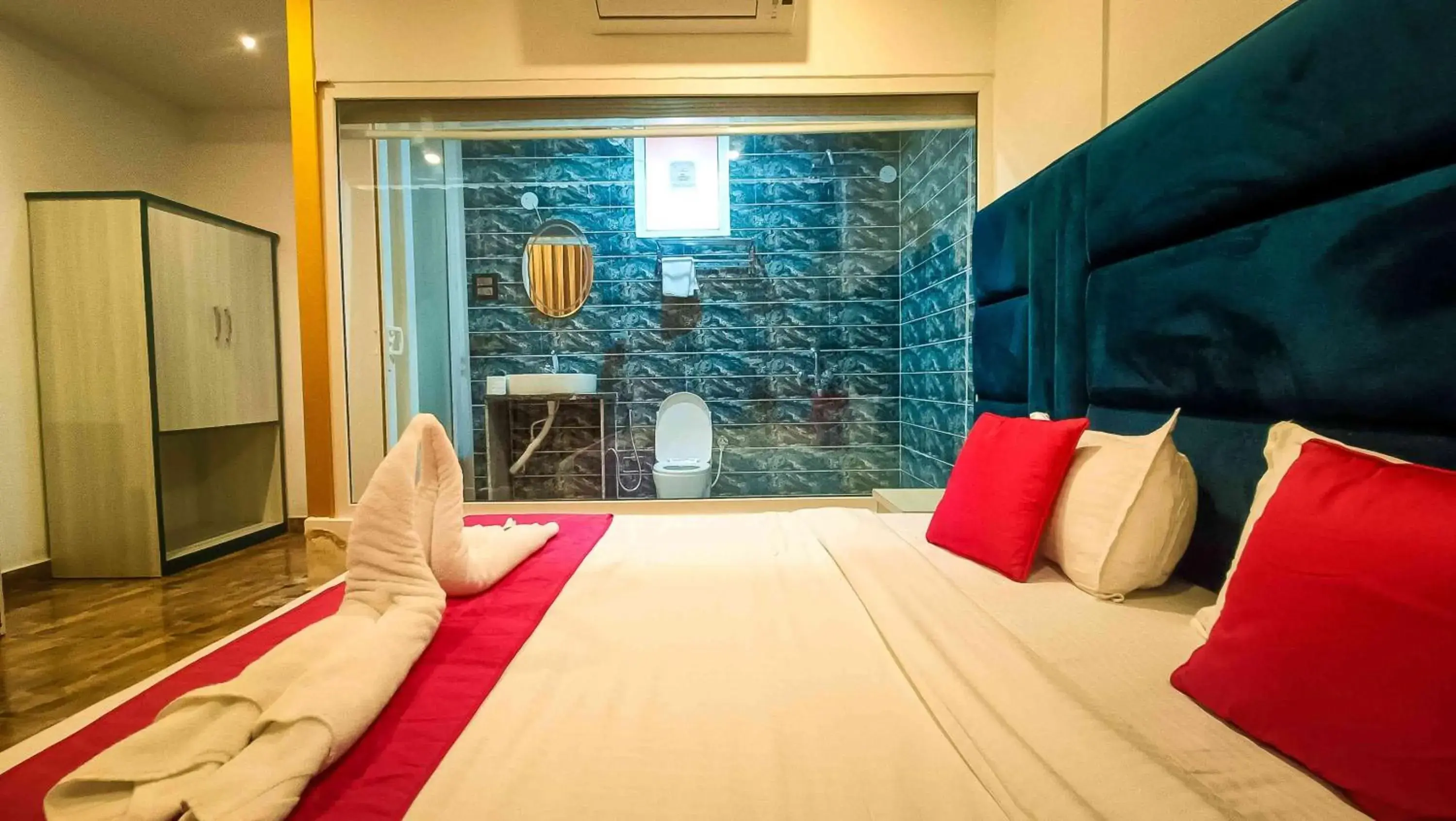 Bed in 36 Yard Beach Cottages Bed in 36 Yard Beach Cottages