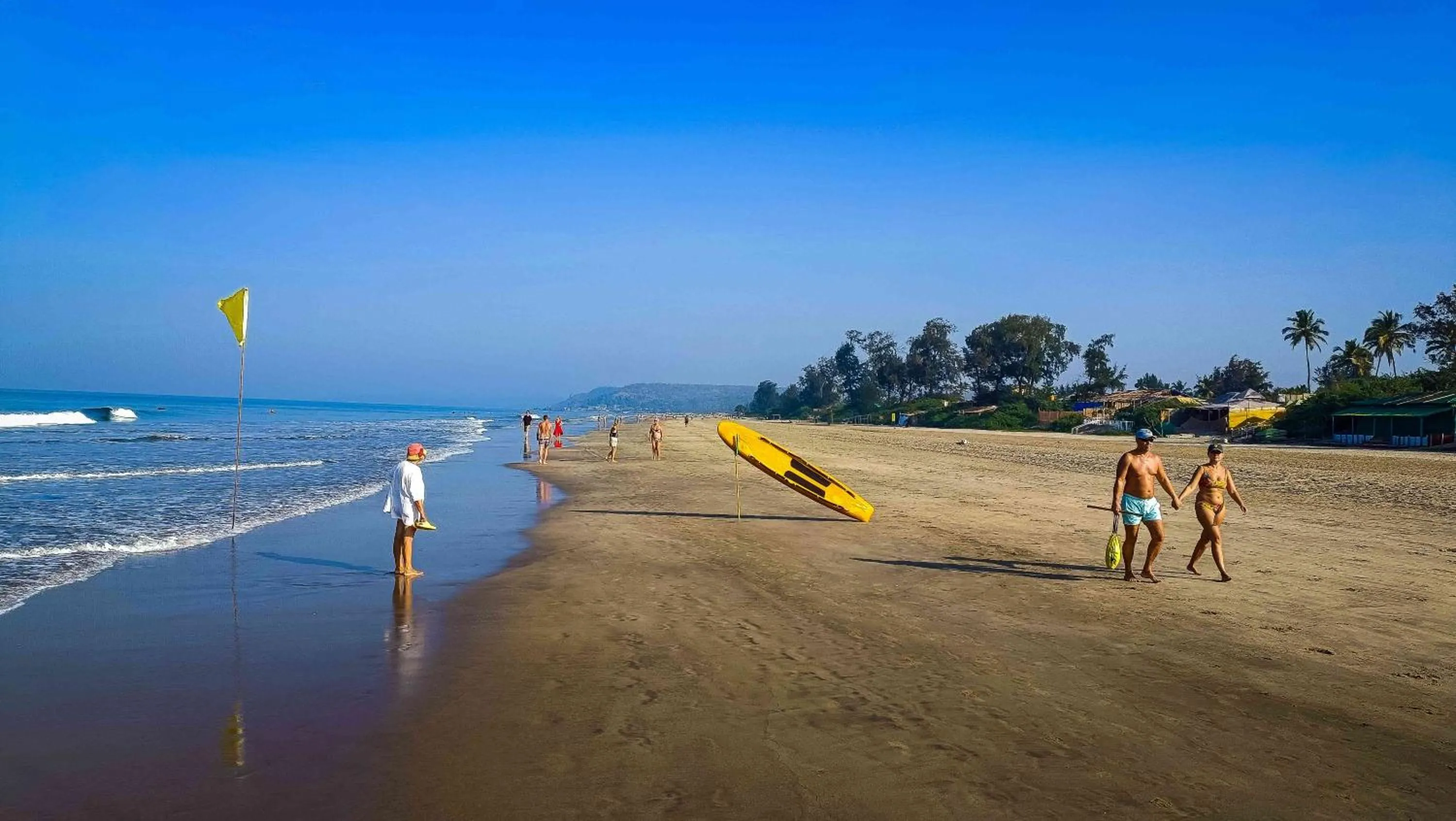 Day in 36 Yard Beach Cottages