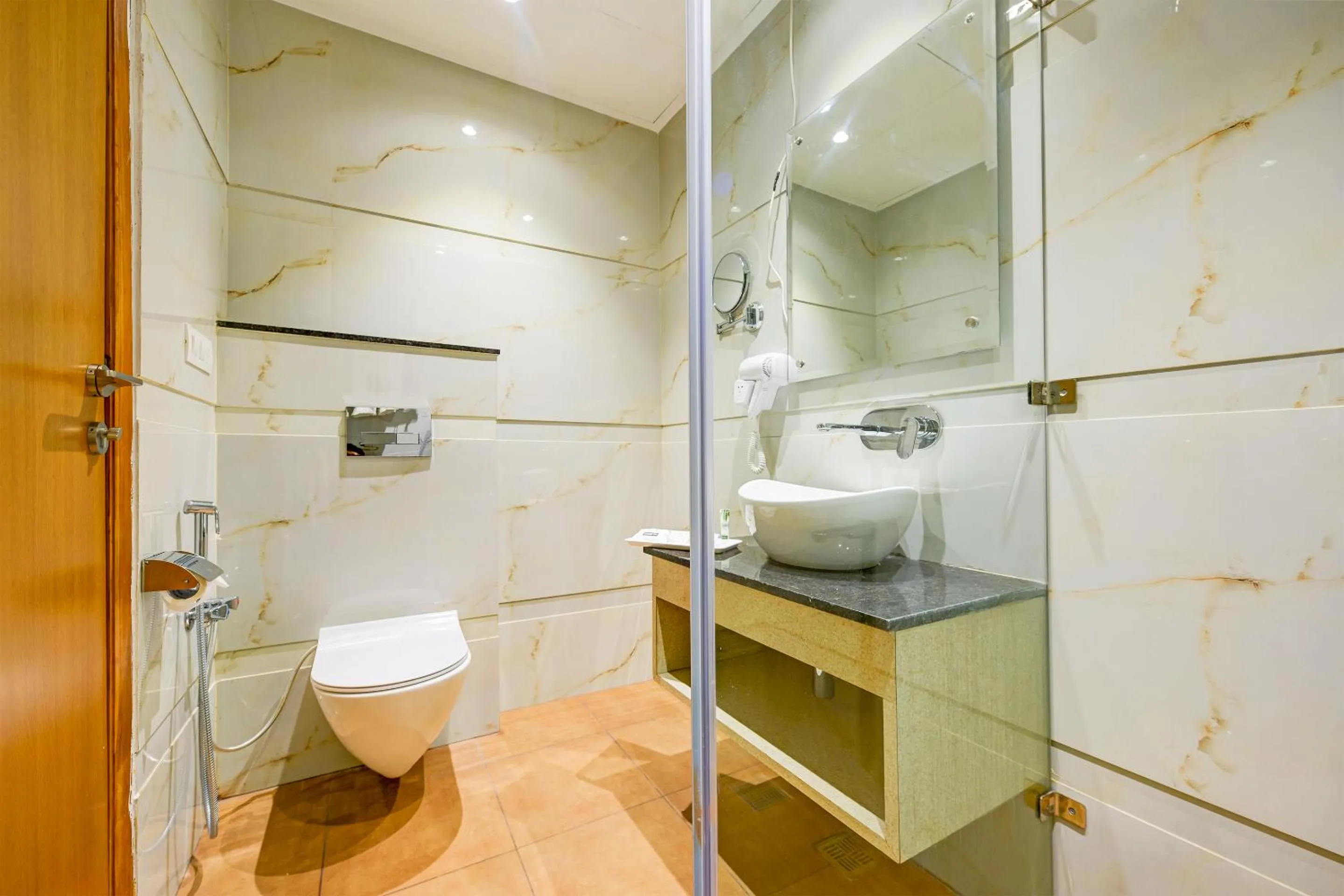 Shower in Classio Royale By iO Hotels Near Golden Temple