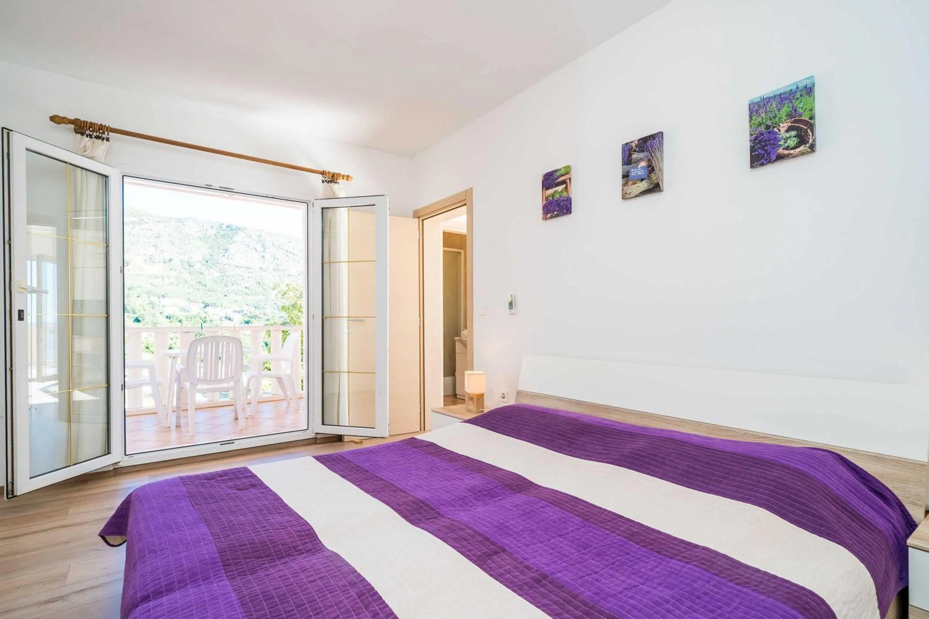 Bed in Apartments Marnic