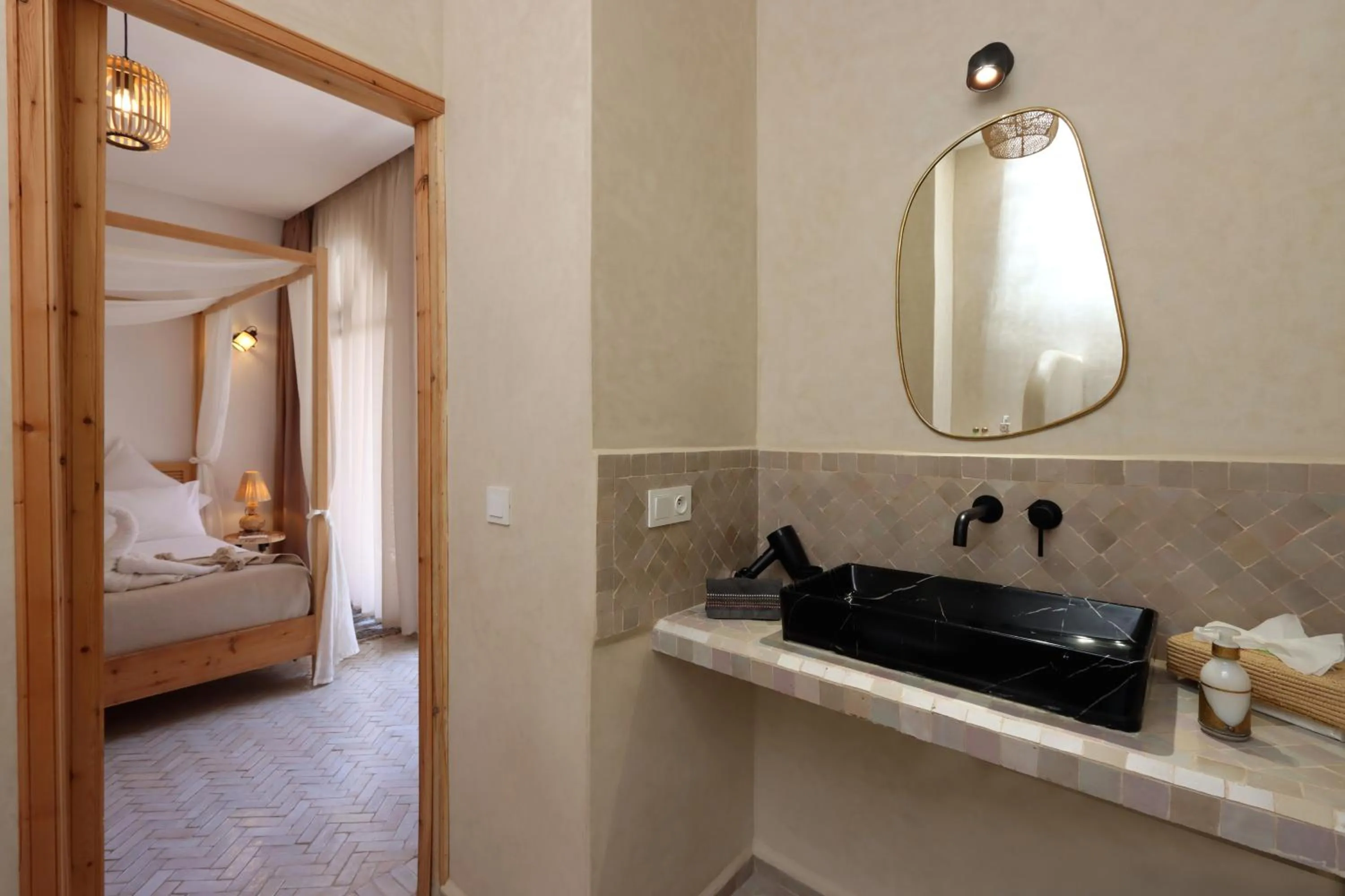 Bed in Riad Darchica