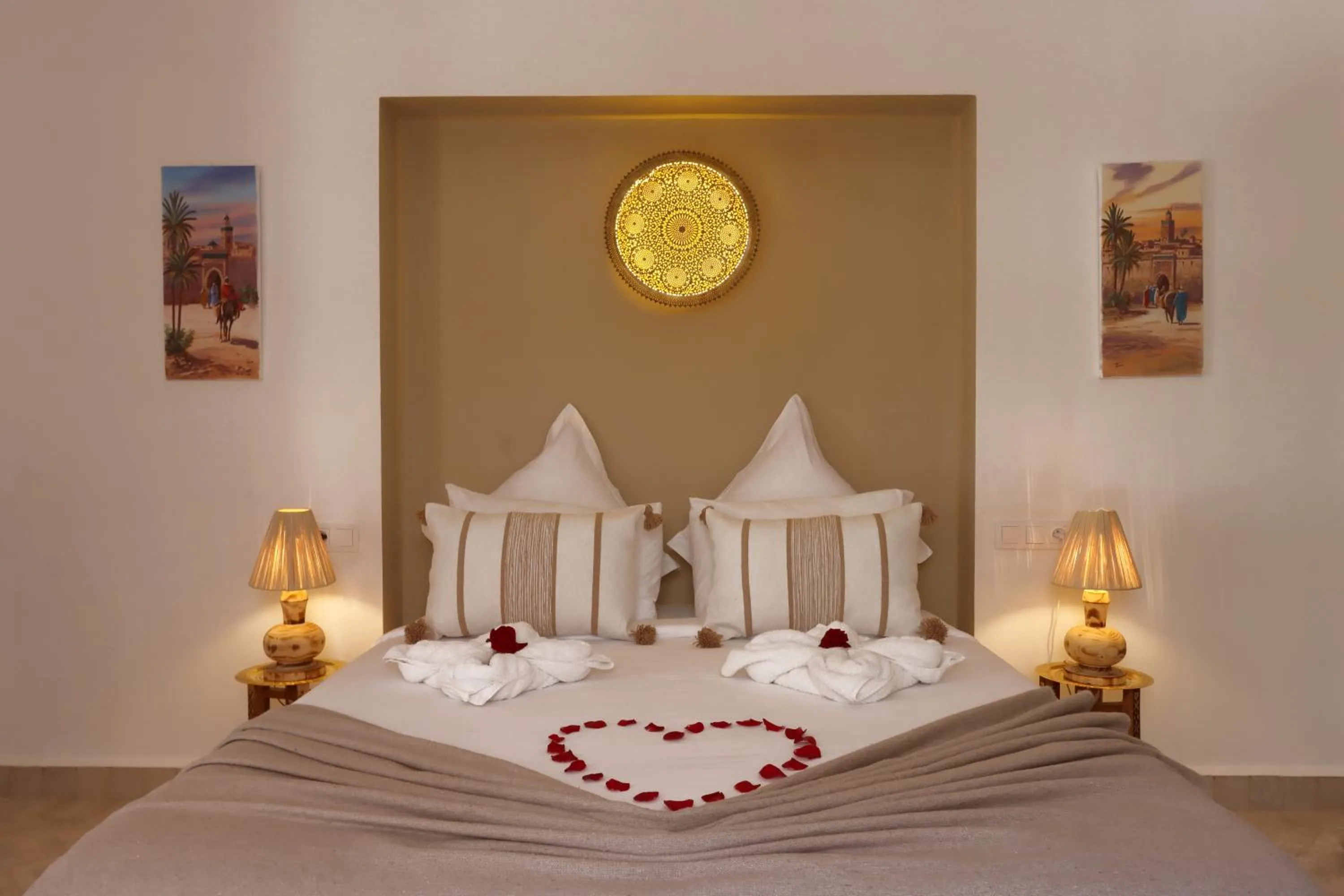 Bed in Riad Darchica