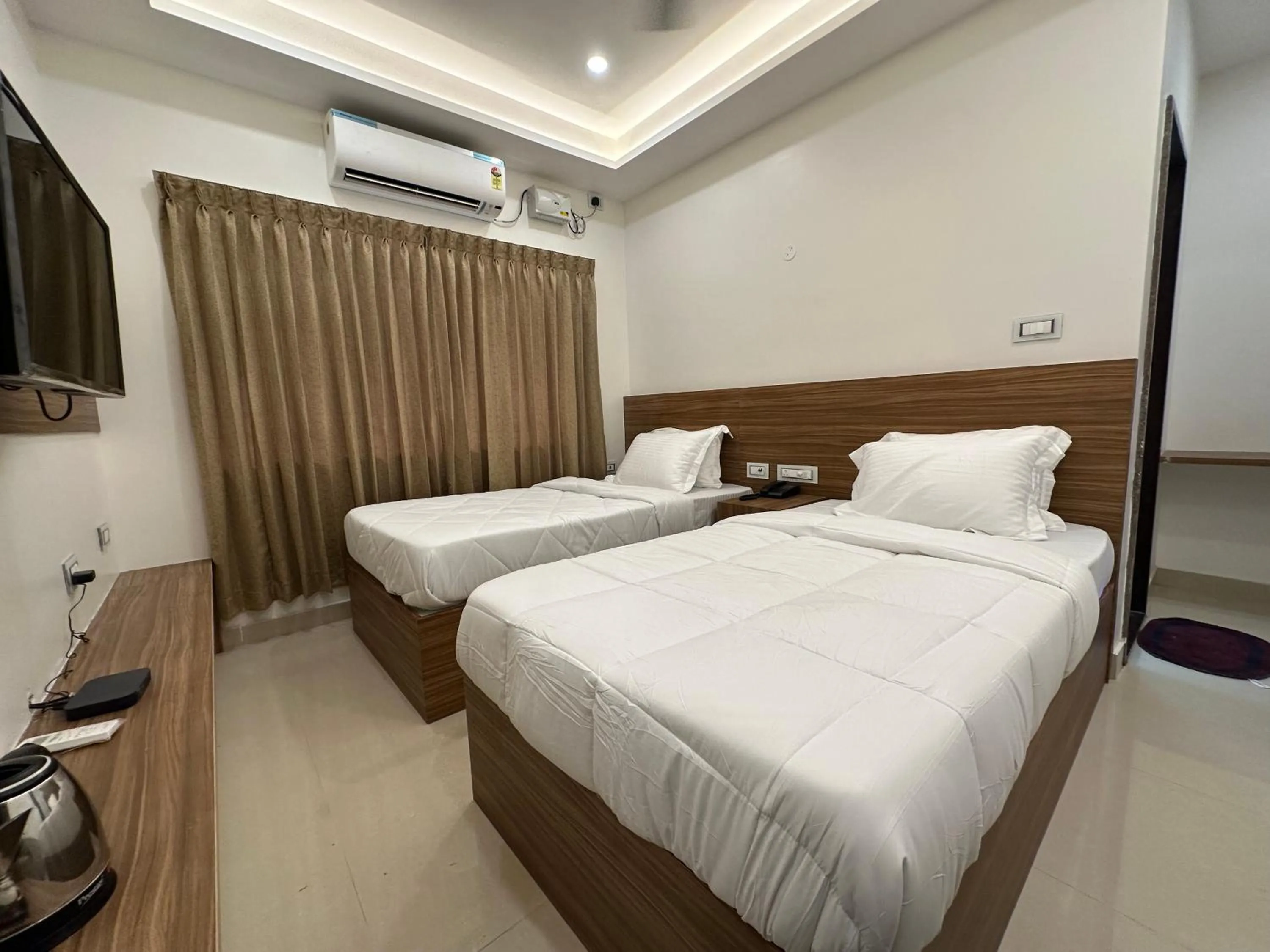 Bed in SRI KRISHNA RESIDENCY Srirangam