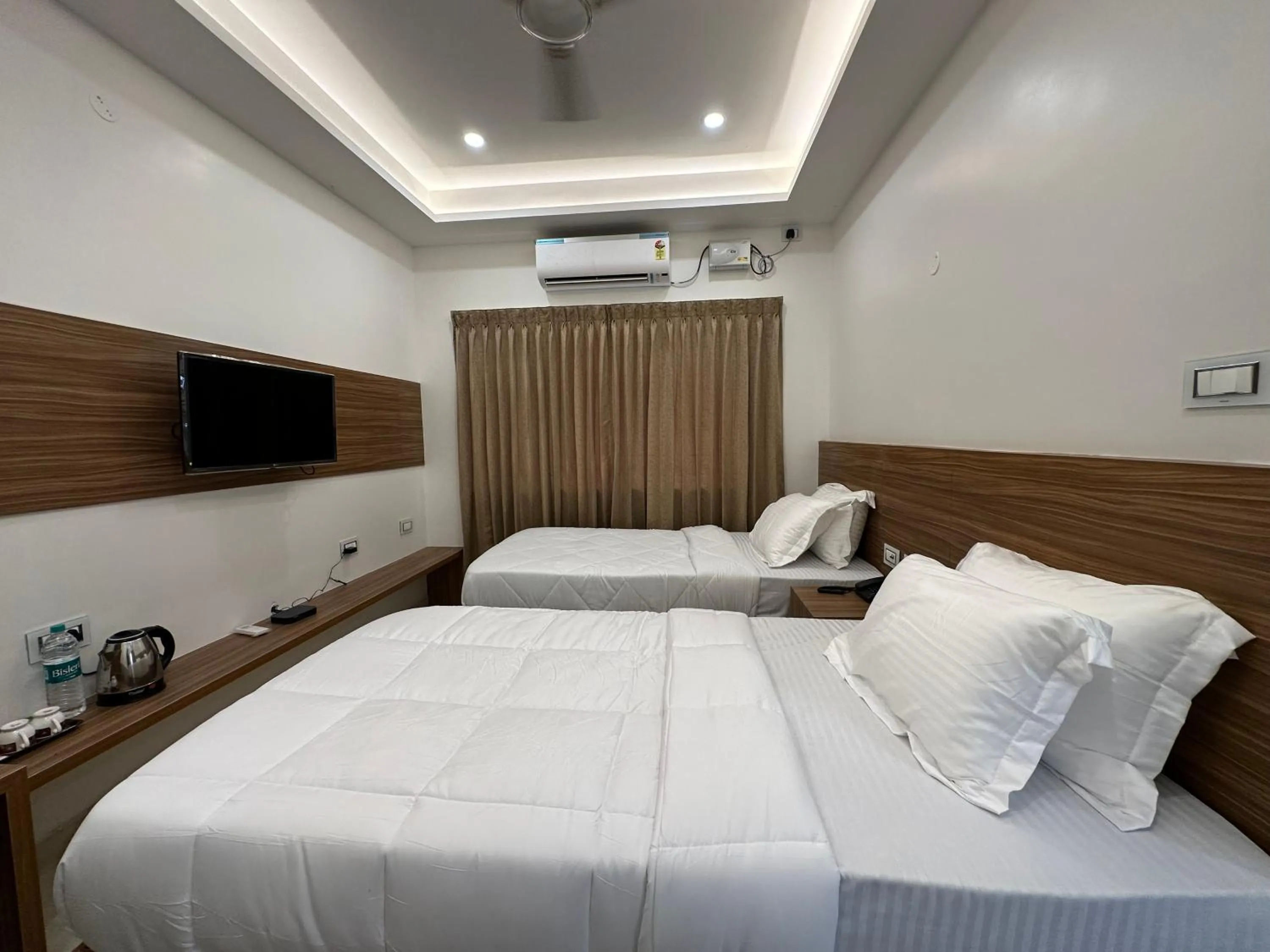 Bed in SRI KRISHNA RESIDENCY Srirangam