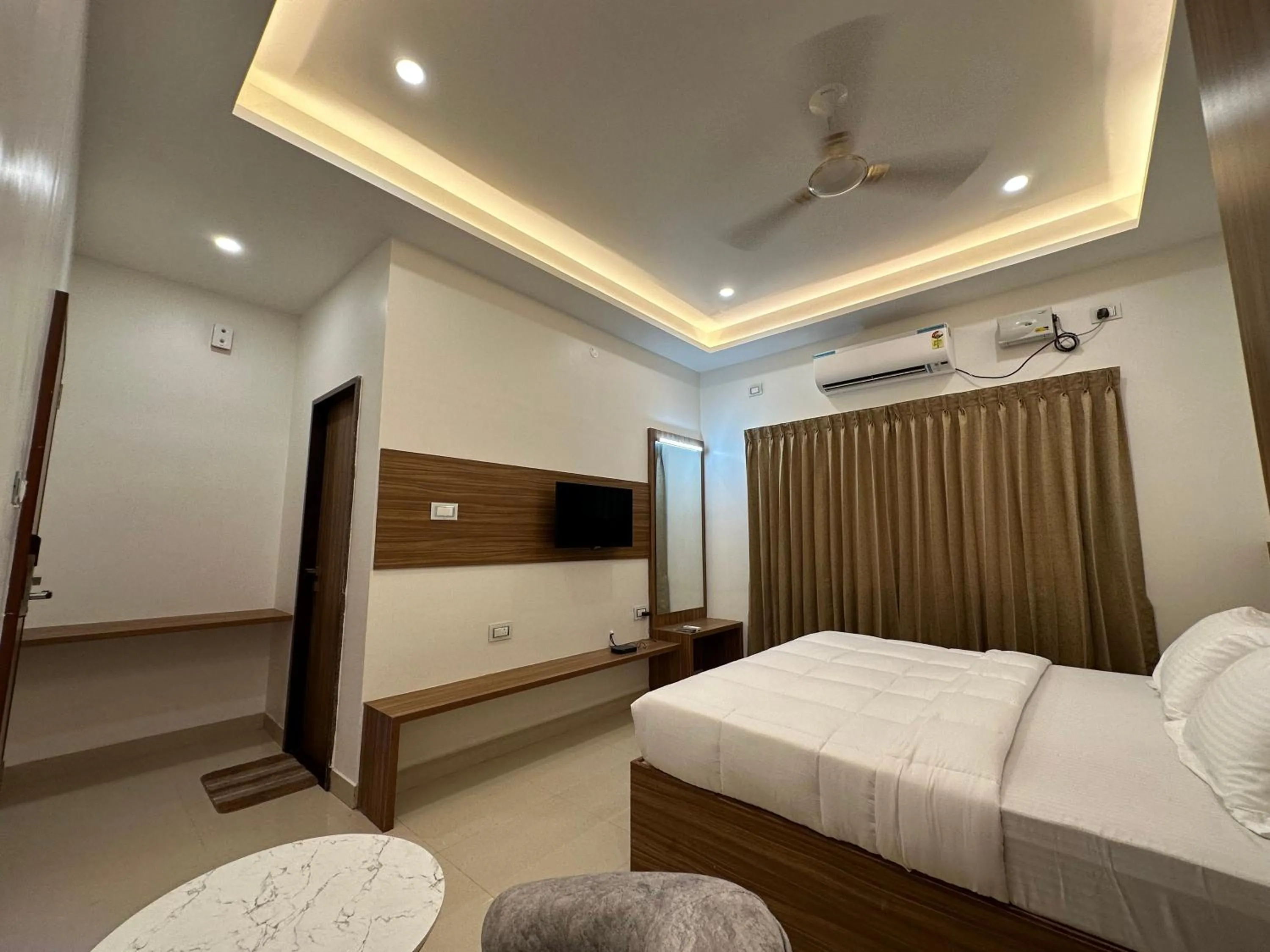 Bed in SRI KRISHNA RESIDENCY Srirangam