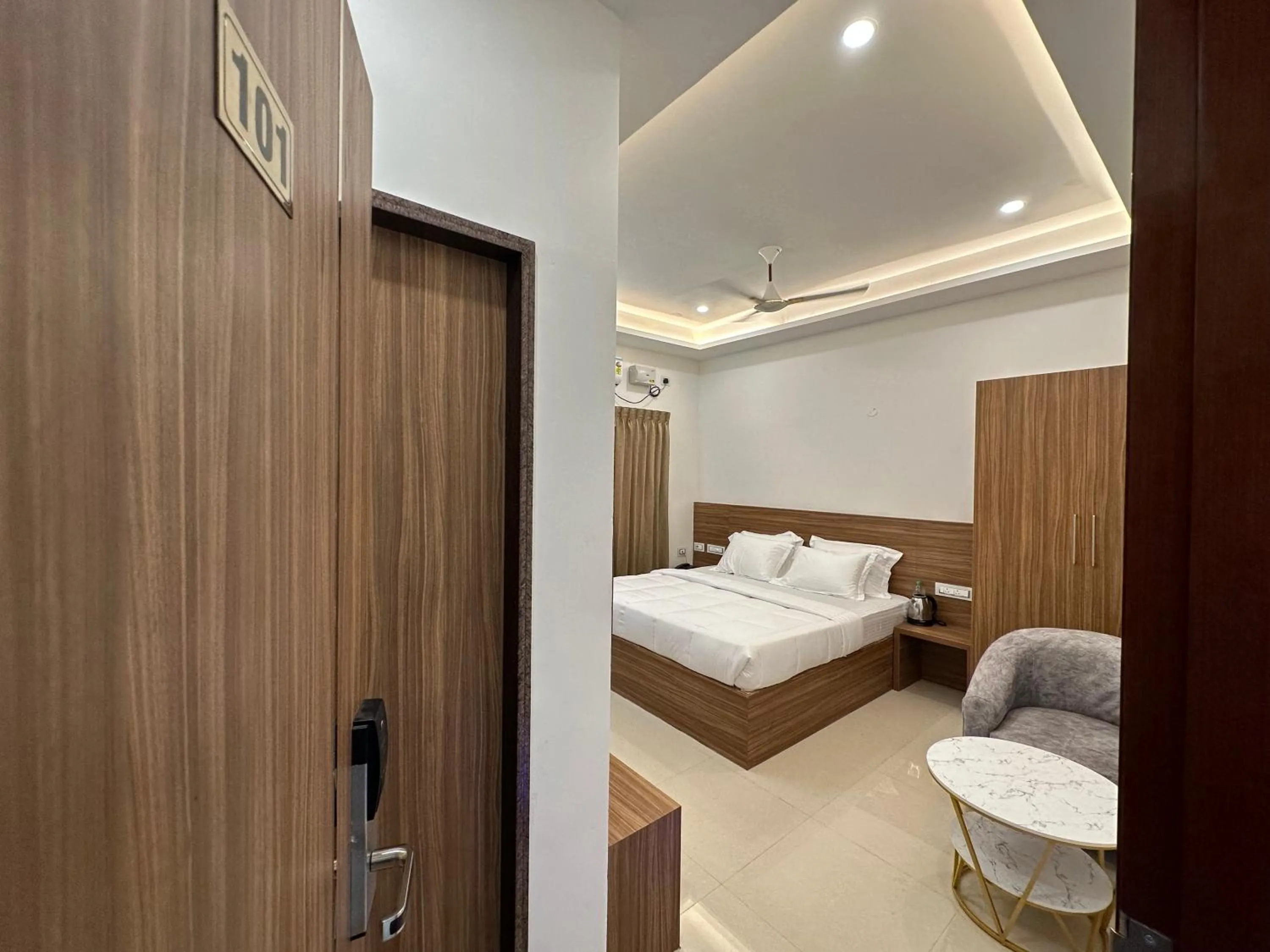 Bed in SRI KRISHNA RESIDENCY Srirangam