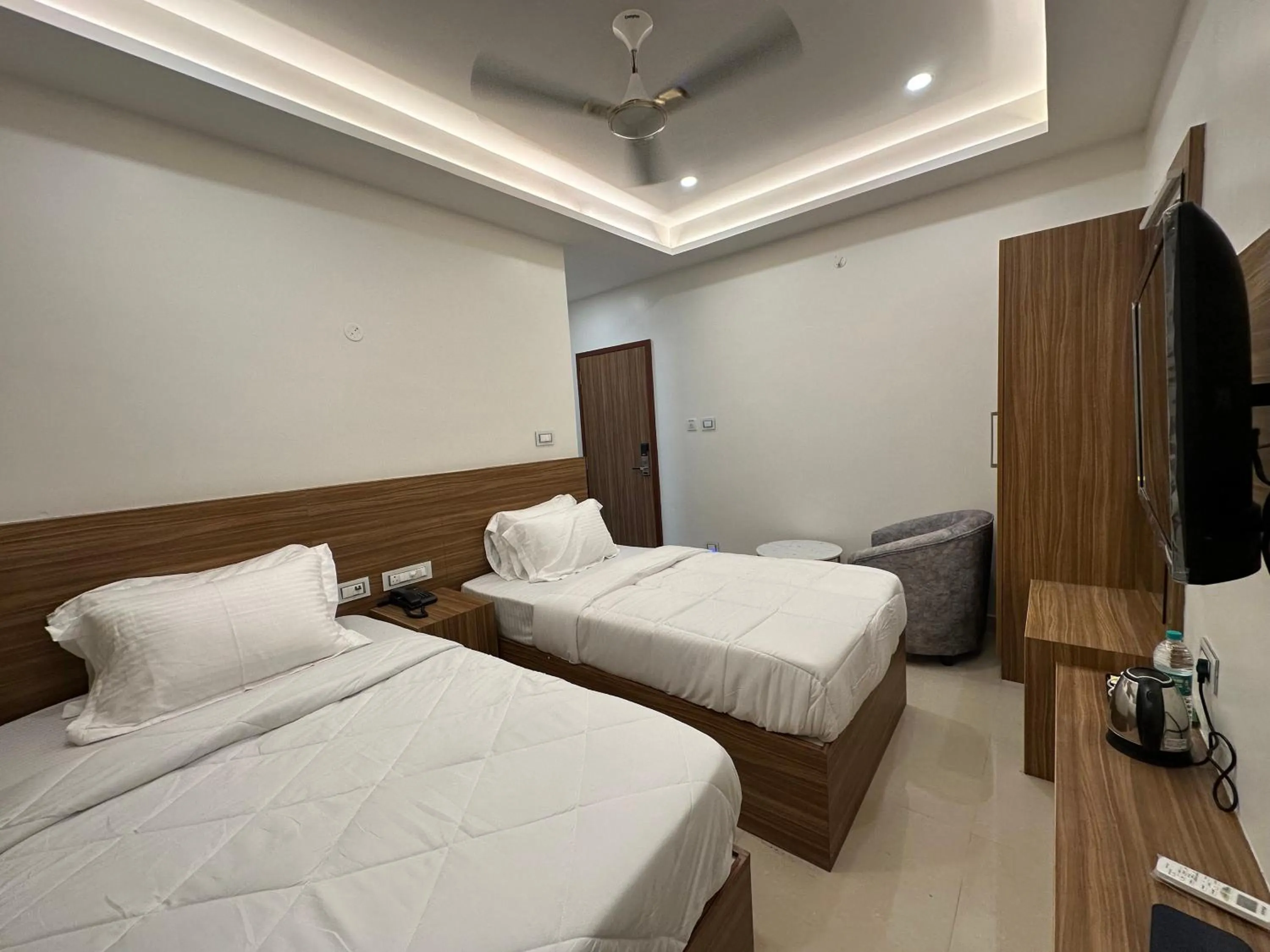 TV and multimedia, Bed in SRI KRISHNA RESIDENCY Srirangam