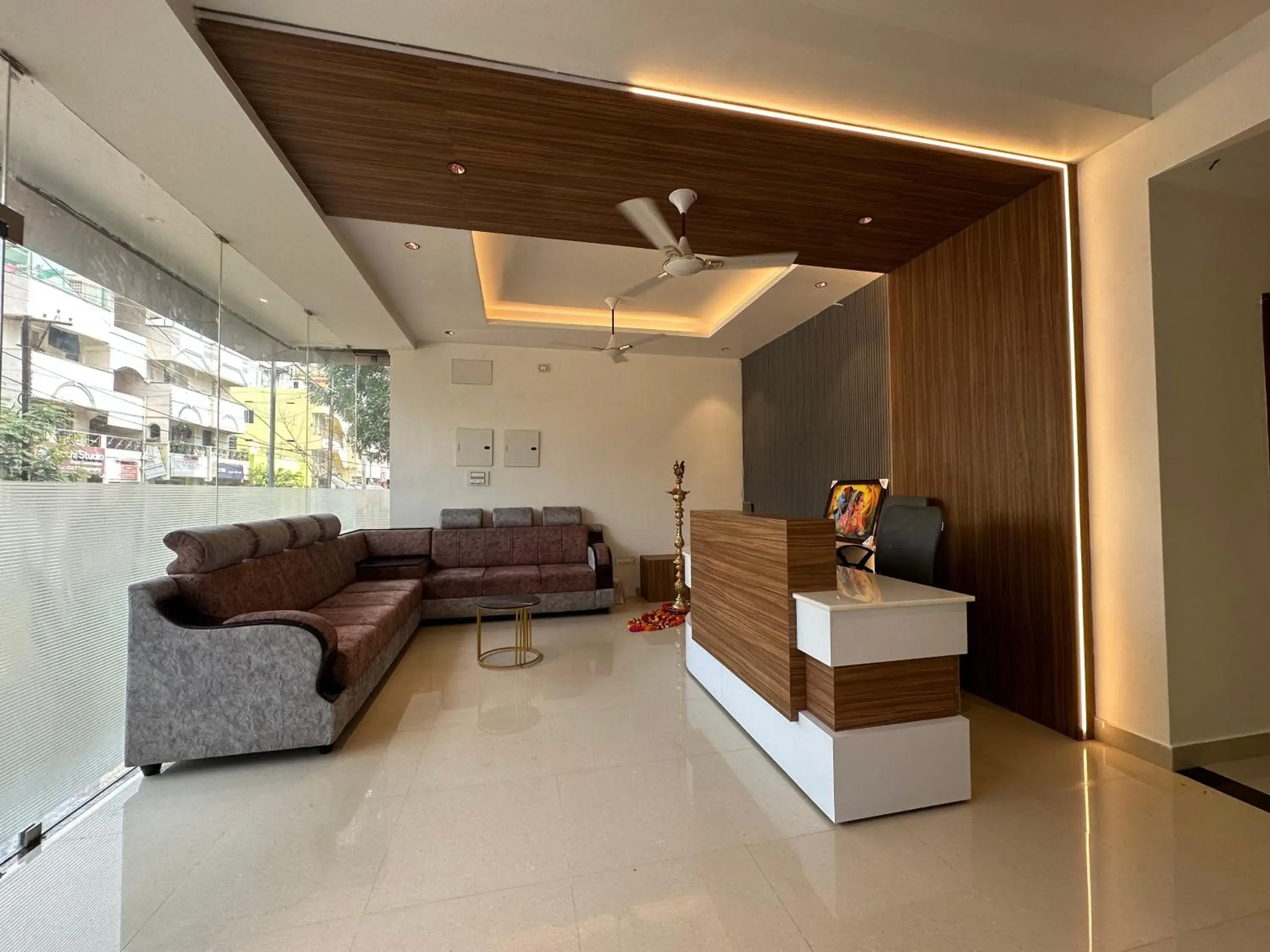 Seating area in SRI KRISHNA RESIDENCY Srirangam Seating area in SRI KRISHNA RESIDENCY Srirangam