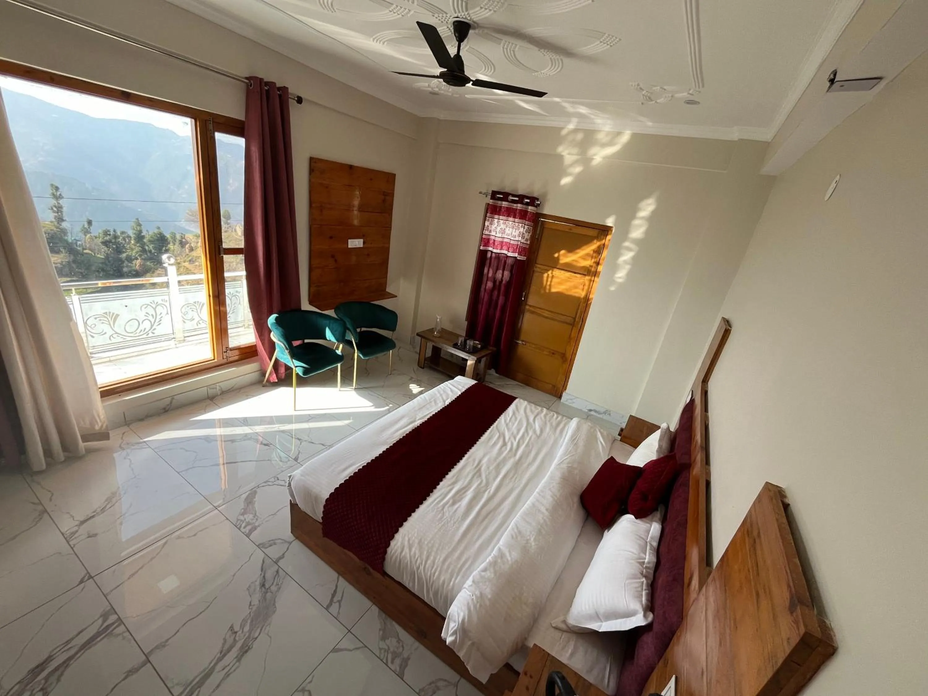 Bed in Himalayan Hill Top Resort