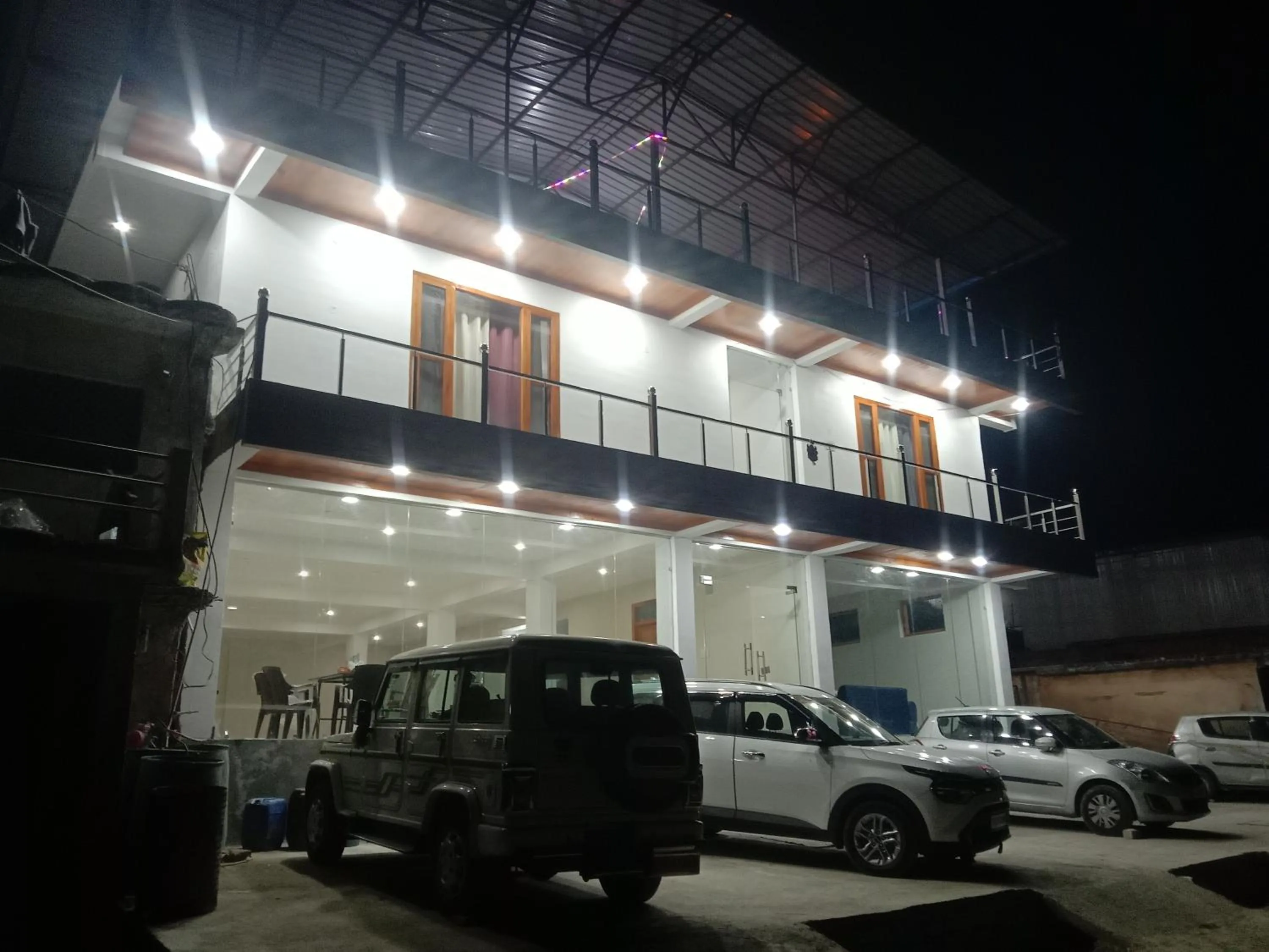 Parking in Himalayan Hill Top Resort