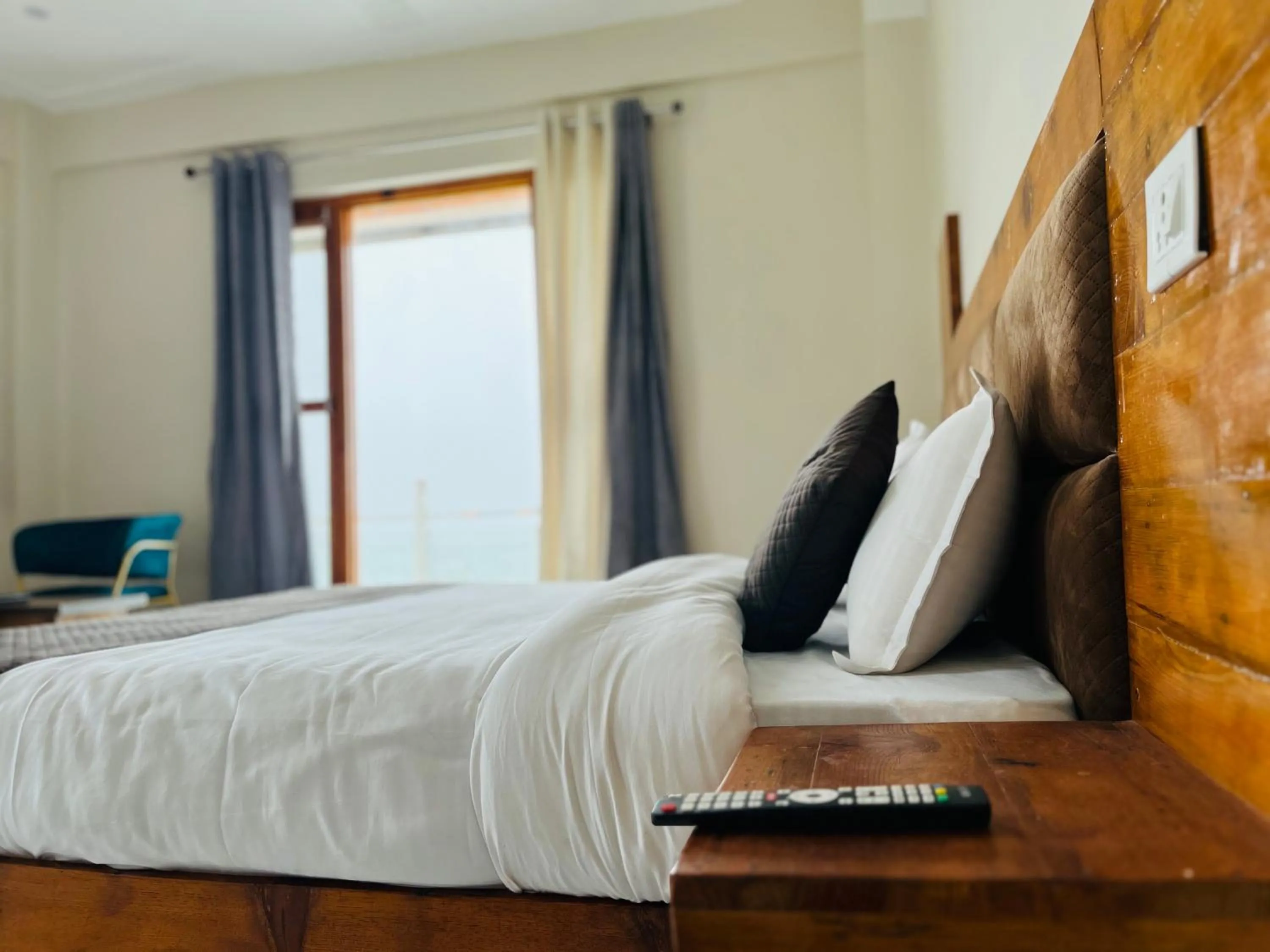 Property building, Bed in Himalayan Hill Top Resort