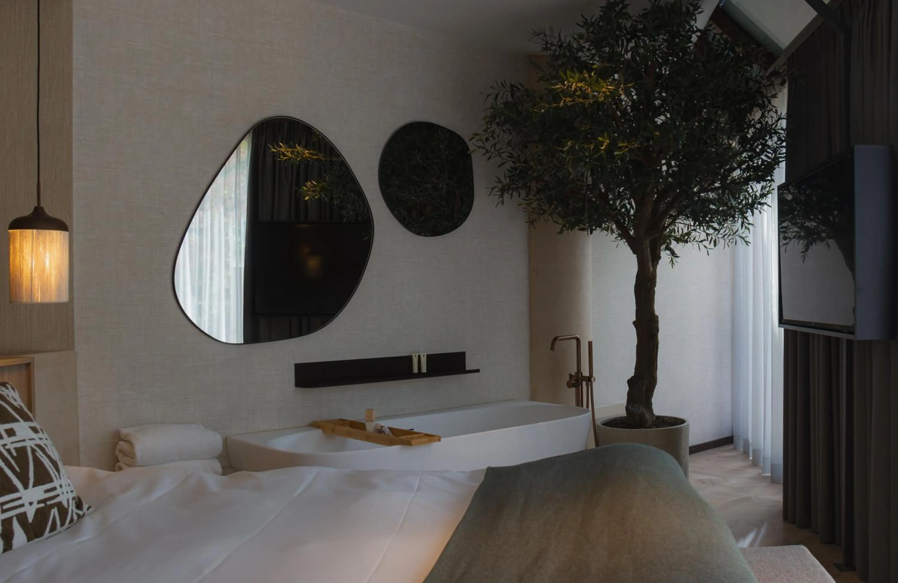 Photo of the whole room, Bed in Wellnesshotel Thermae 2000