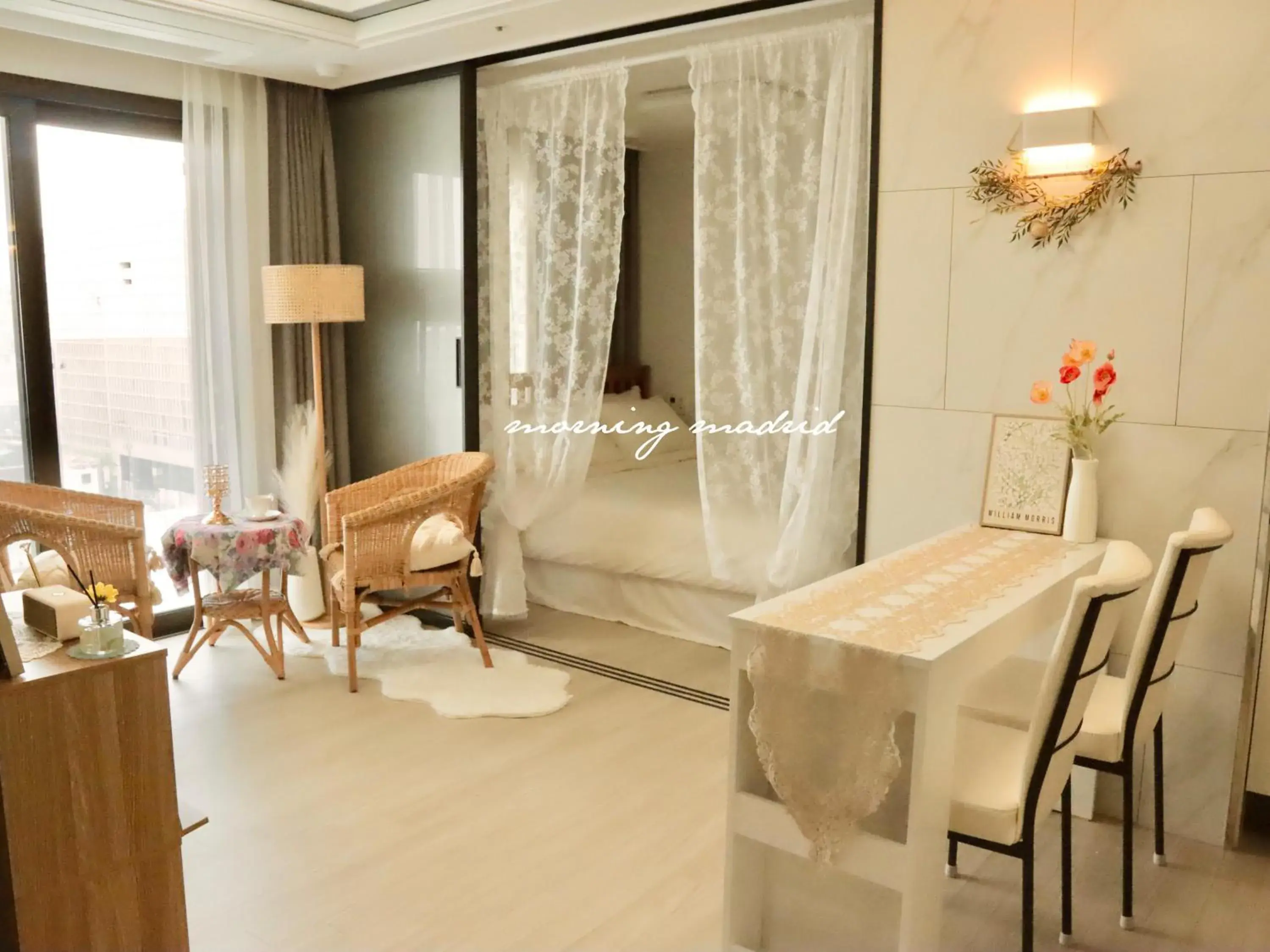 Suite with City View in Morning Madrid Suite with City View in Morning Madrid